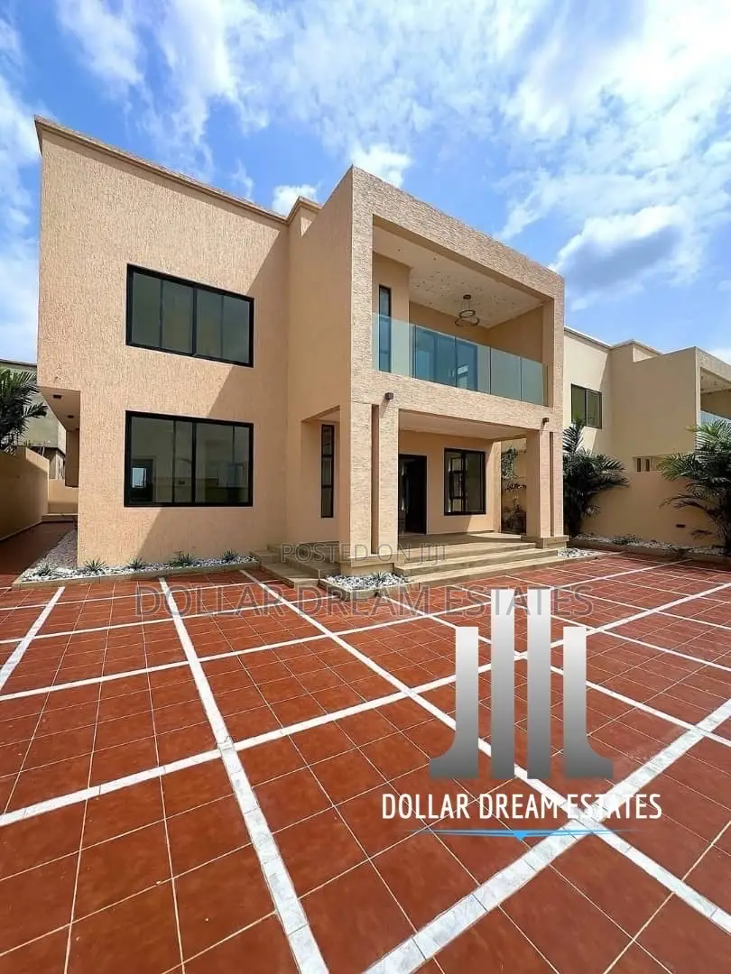4bdrm House in East Legon for sale