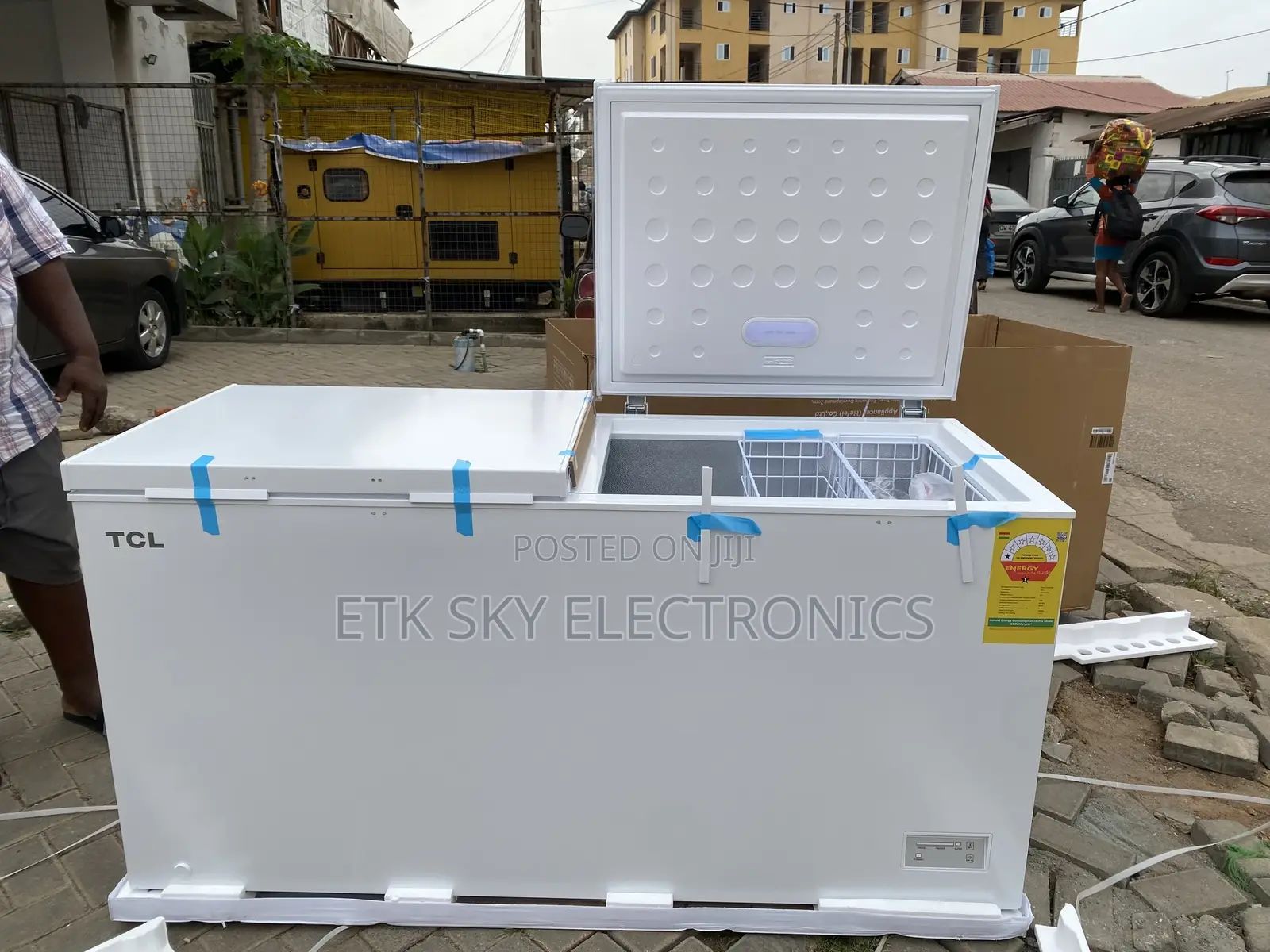 TCL F660cfsl 508l Double Door Chest Freezer