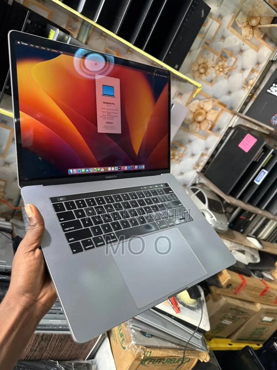 Laptop Apple MacBook Pro 2019 16GB Intel Core I9 SSD 512GB