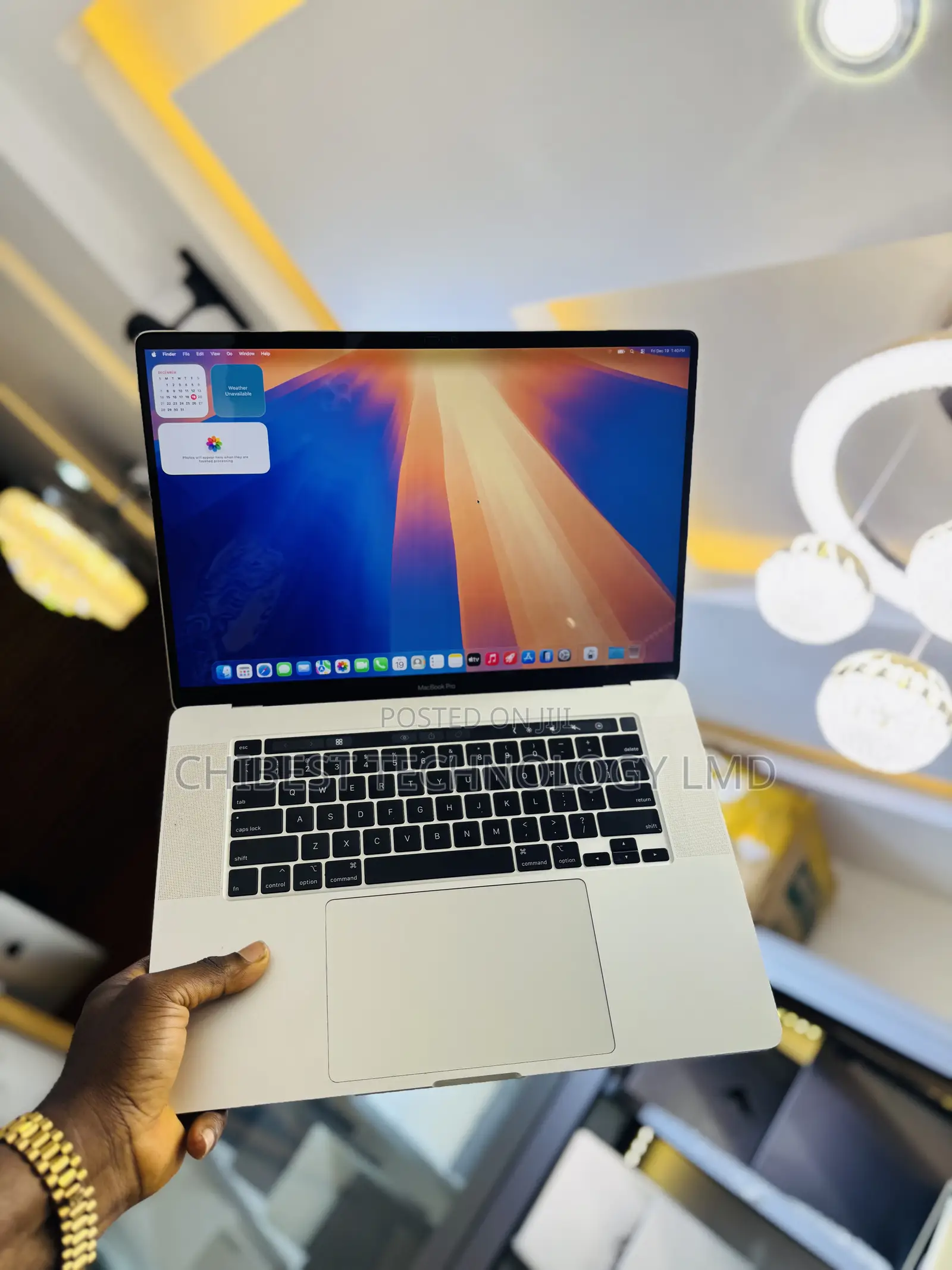 Laptop Apple MacBook Pro 2019 16GB Intel Core i9 SSD 512GB