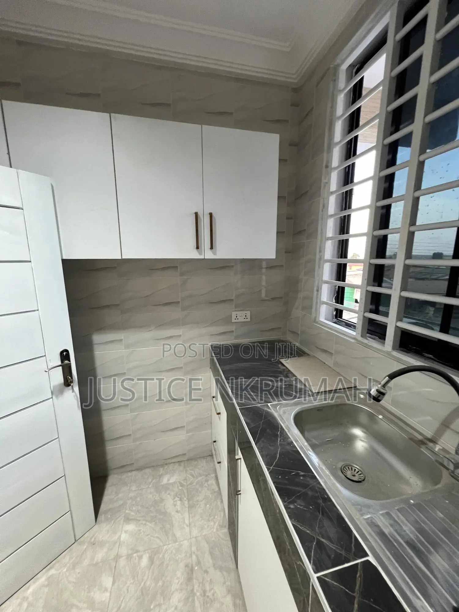 1bdrm Apartment in Mr Justice Estate, Bortiano for rent