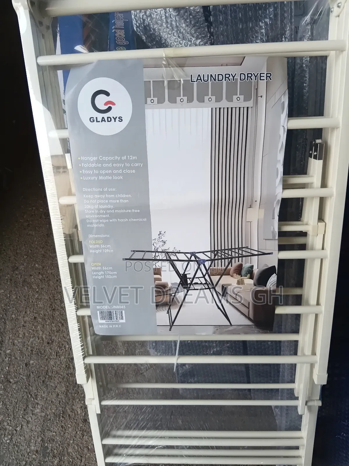 Strong Metallic Cloth Rack