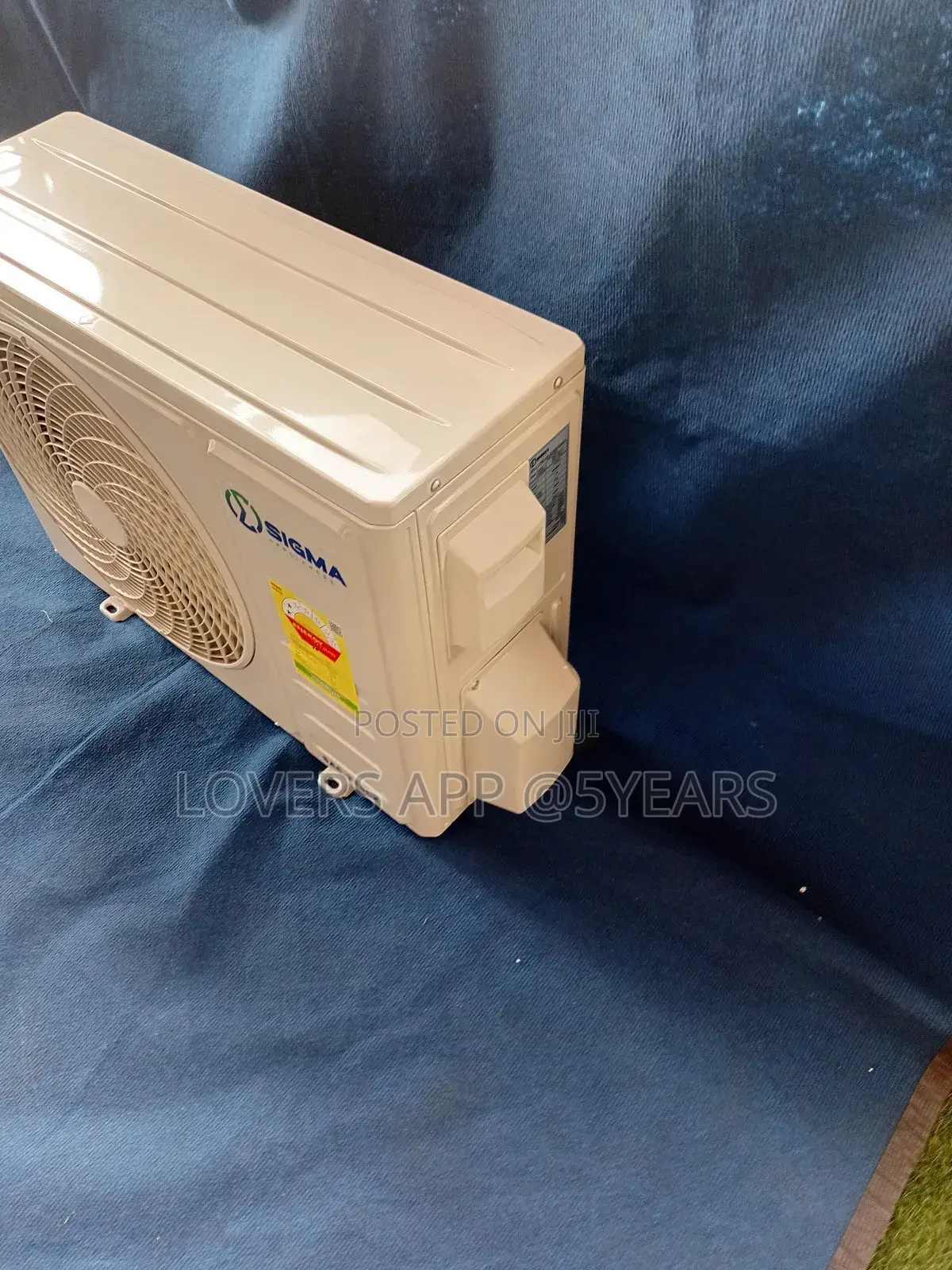 Cool Sense Mirror Air Conditioner From Sigma