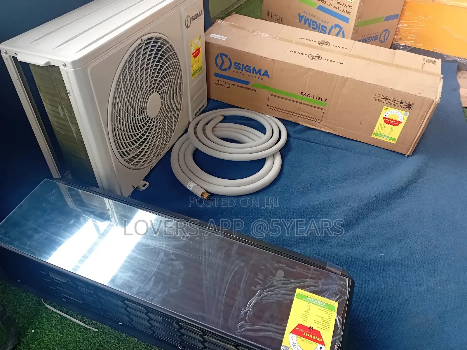 Cool Wave Smart Mirror 2.0hp Sigma Air Conditioner