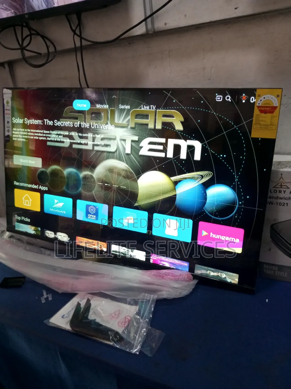 43" Smart Tv Dolphine()- Better Picture Quality