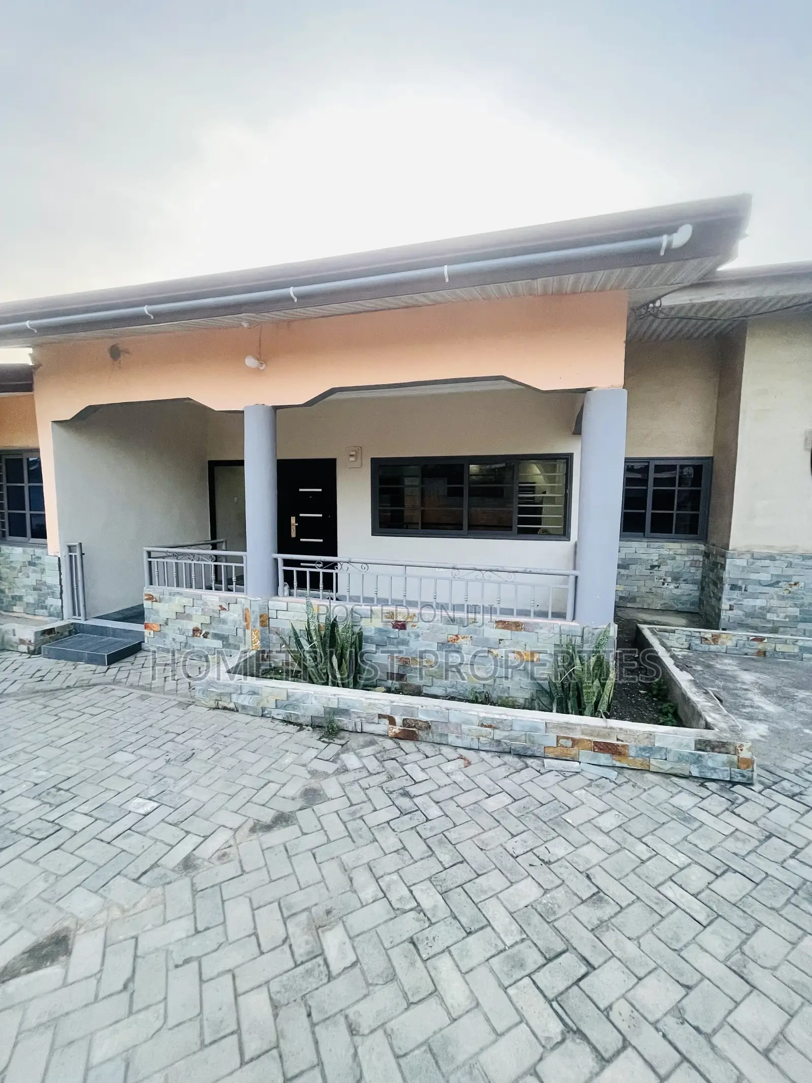 3bdrm Bungalow in Home Trust, Amasaman for sale