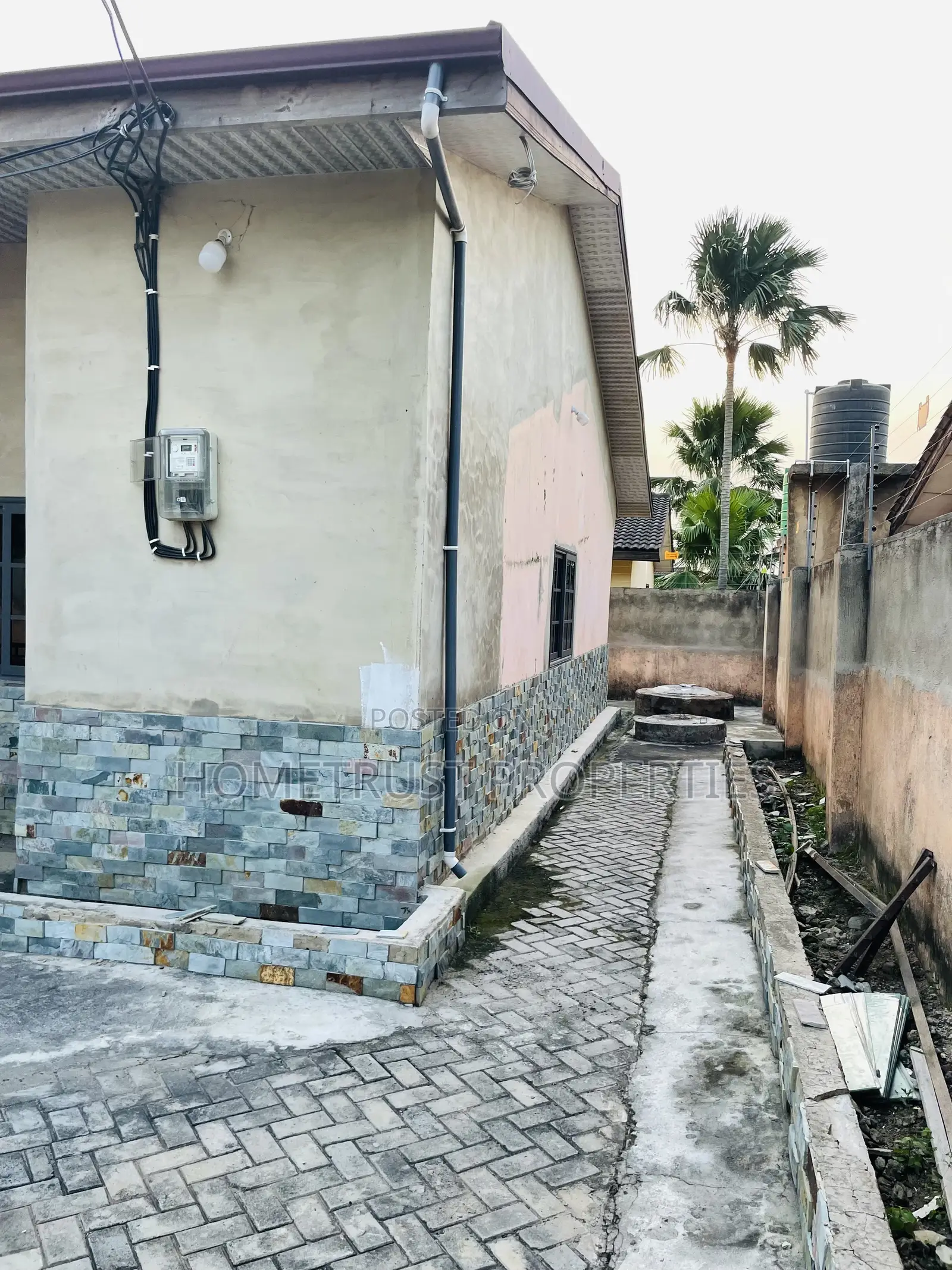3bdrm Bungalow in Home Trust, Amasaman for sale