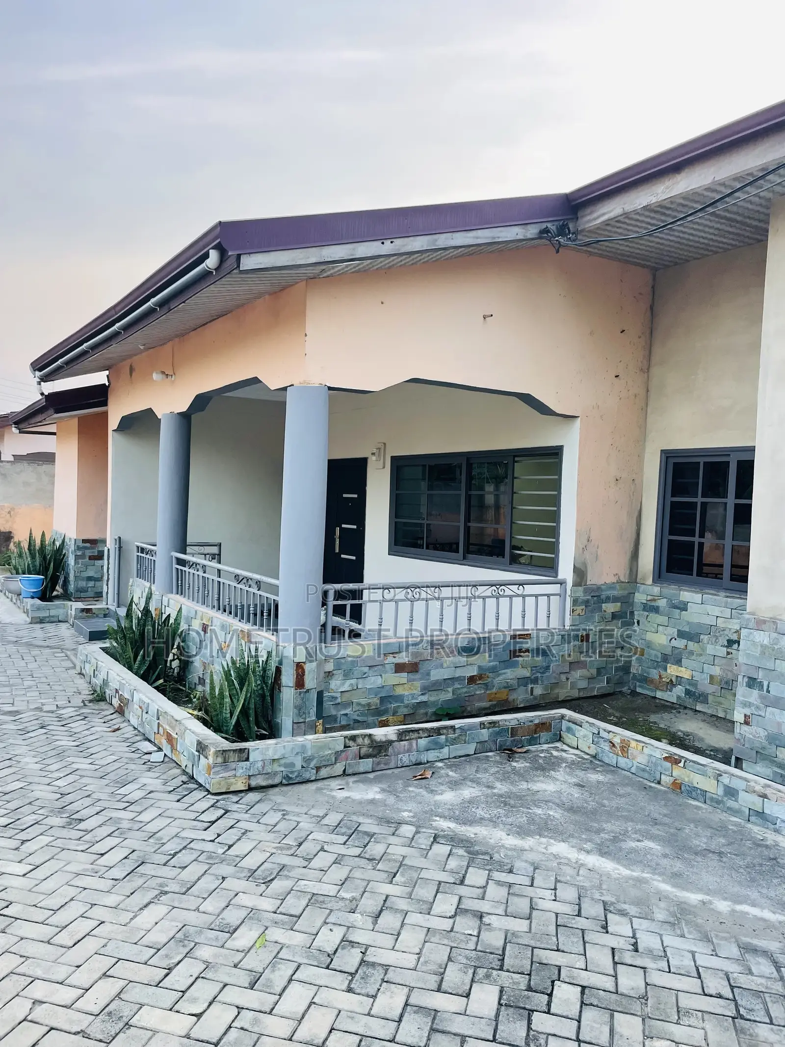 3bdrm Bungalow in Home Trust, Amasaman for sale