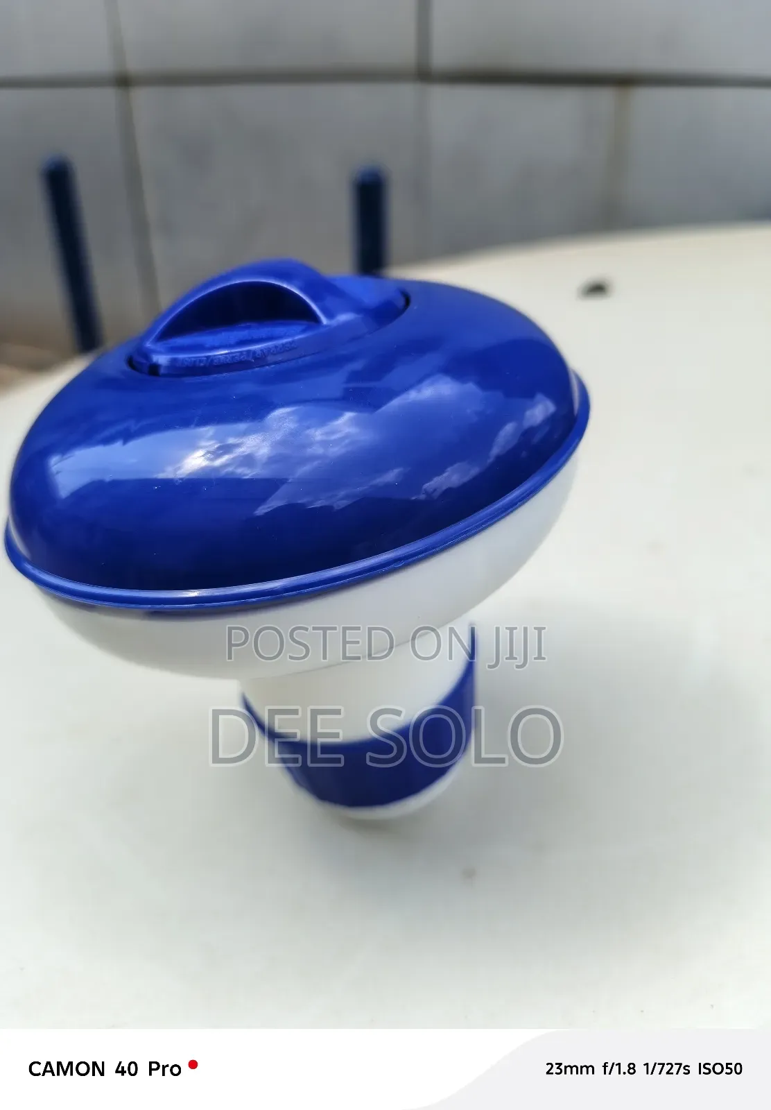 Floating Chlorine Dispenser for Swimming Pool