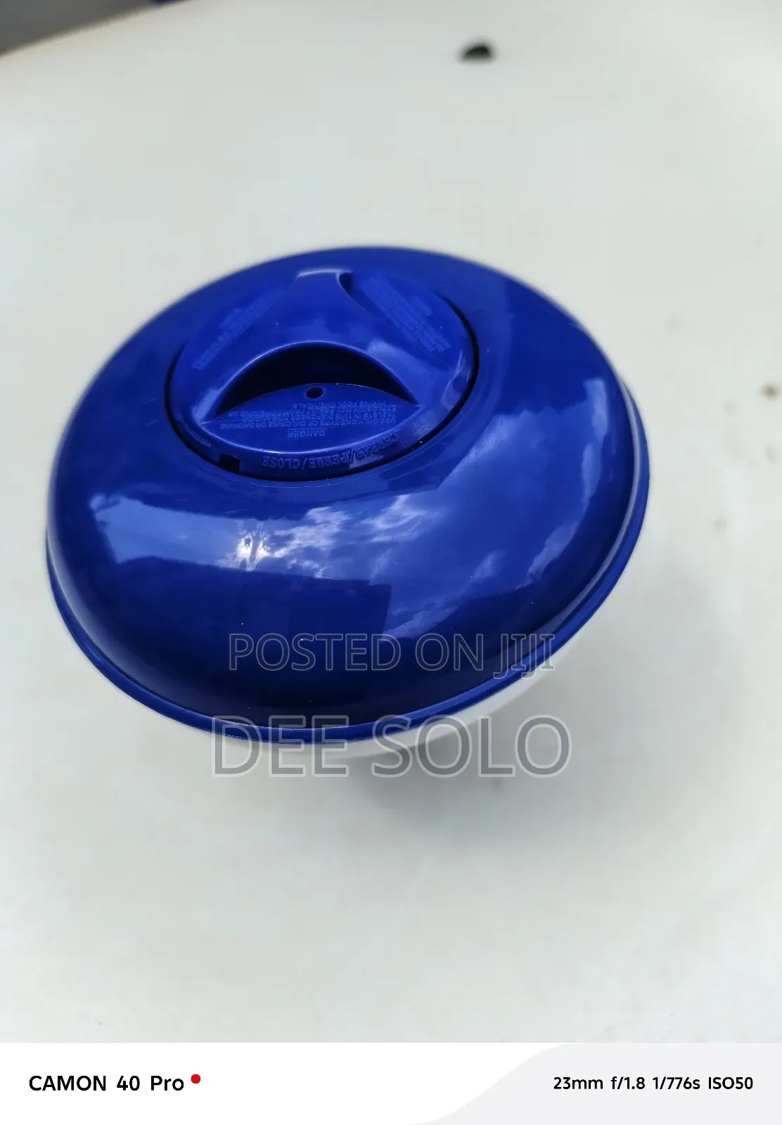 Floating Chlorine Dispenser for Swimming Pool