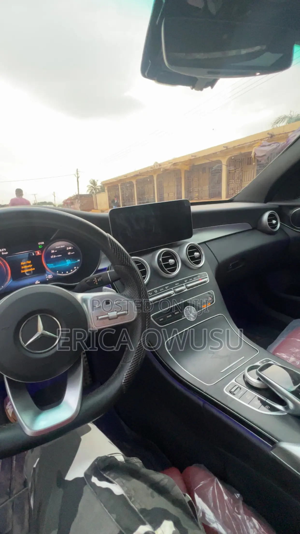 Mercedes-Benz C300 2020 White