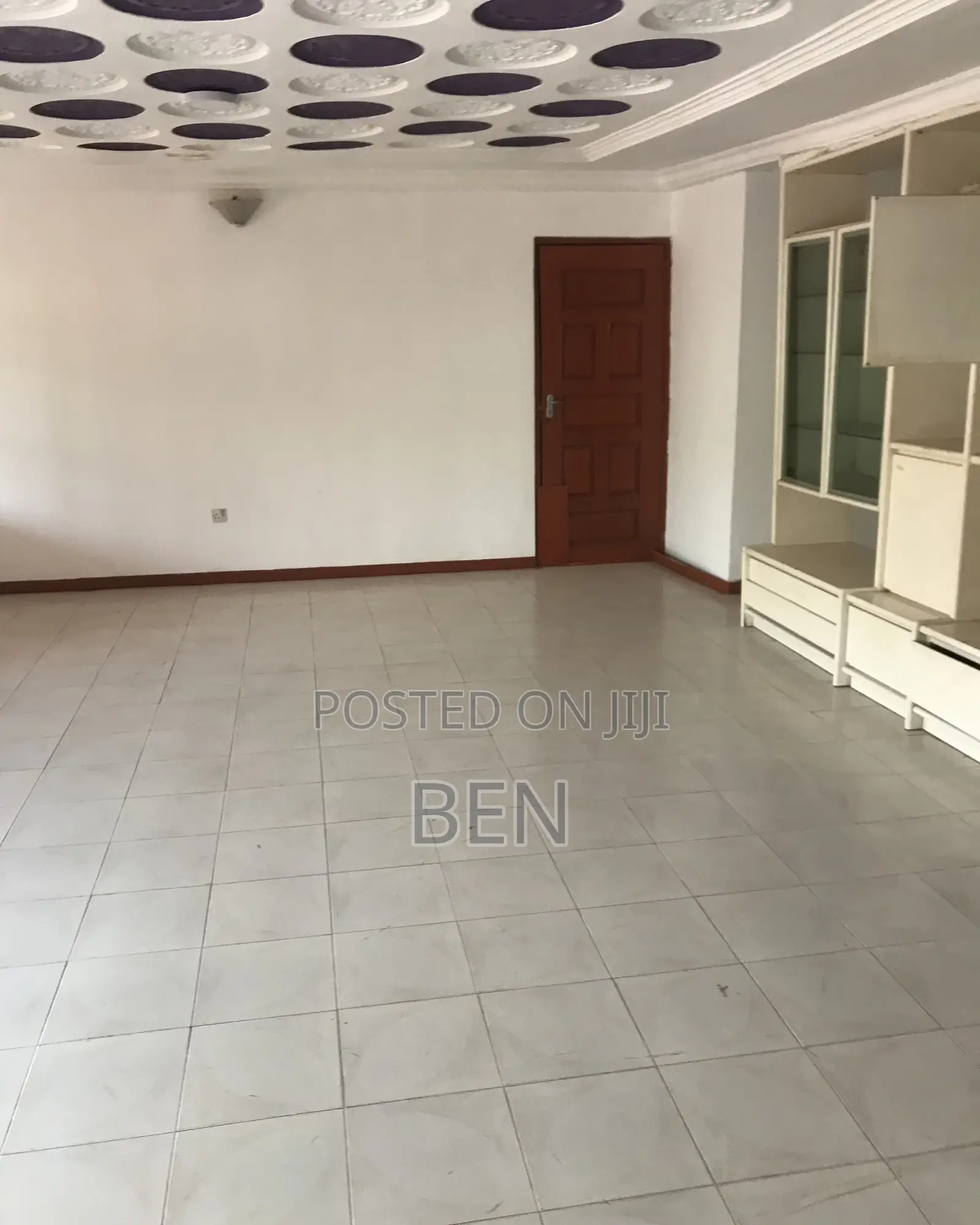 5bdrm House in Tantra, Ola Achool Area for rent