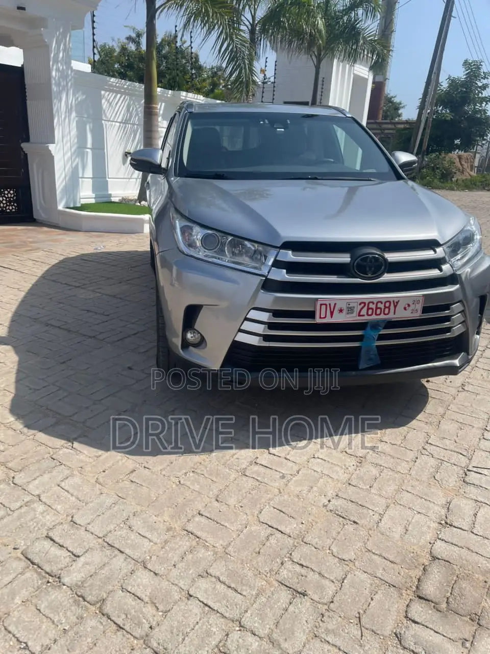 Toyota Highlander SE 4x2 V6 (3.5L 6cyl 8A) 2018 Silver