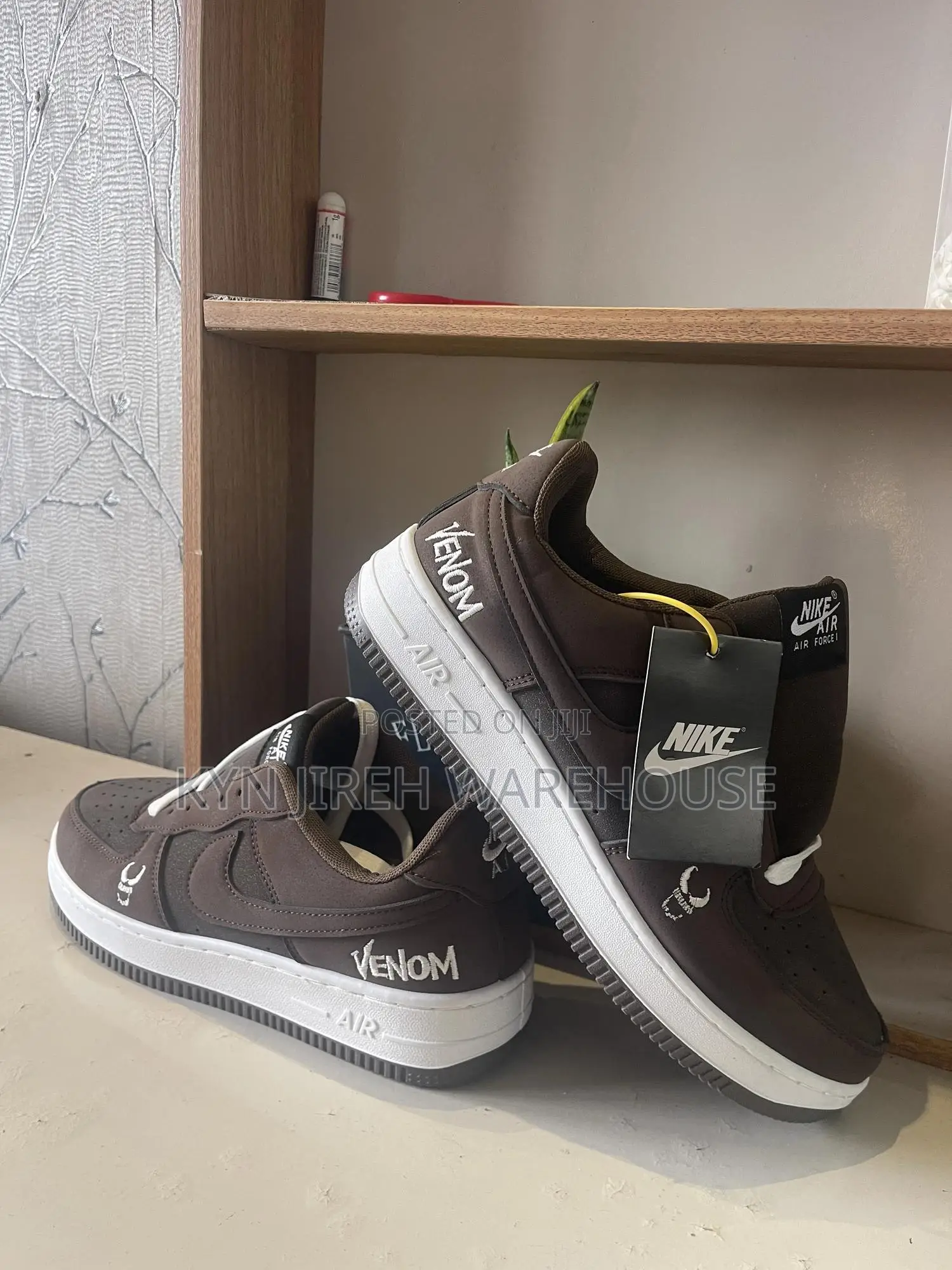 Nike Air Force One Saddle Brown