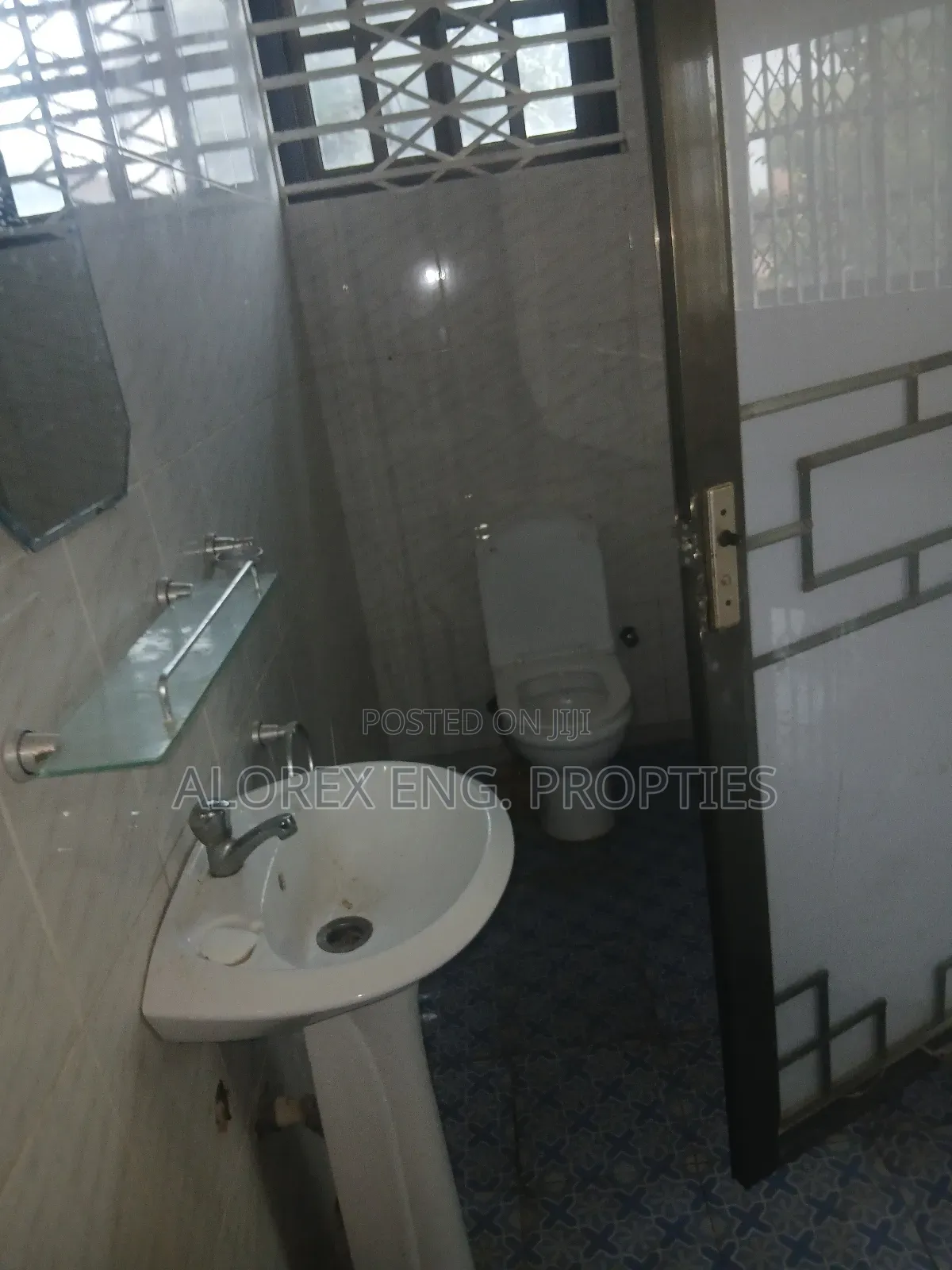 2bdrm Apartment in Teiman, Oyarifa for rent