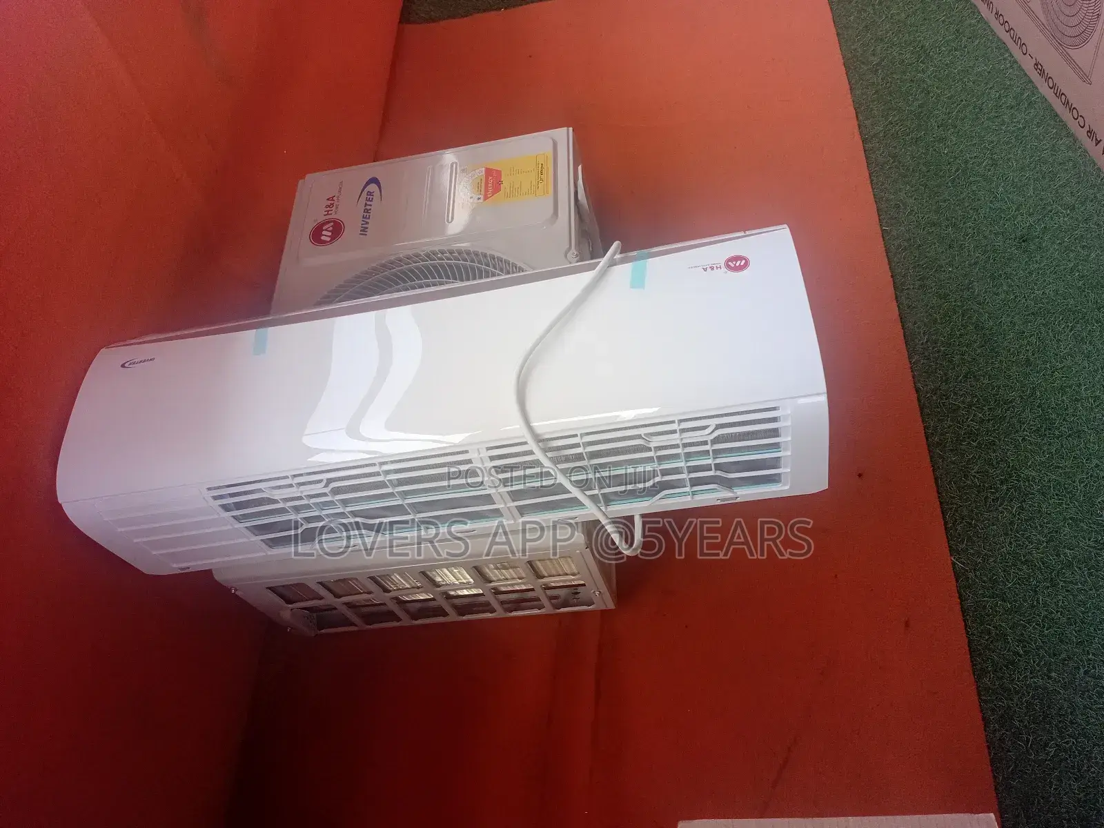 Azure Frost 1.5hp Split Air Conditioner