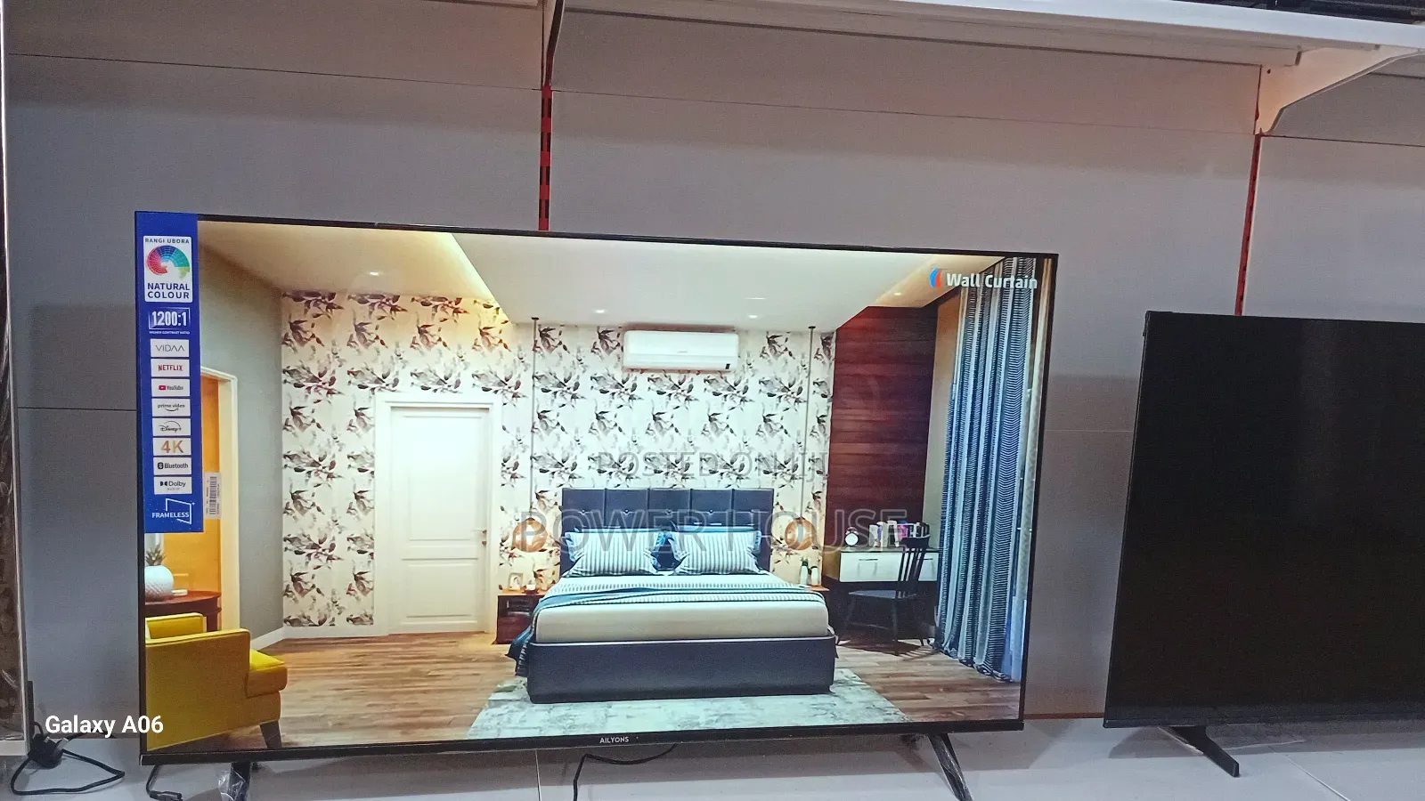 Ailyons J55v5 55" Television – Sharp Picture