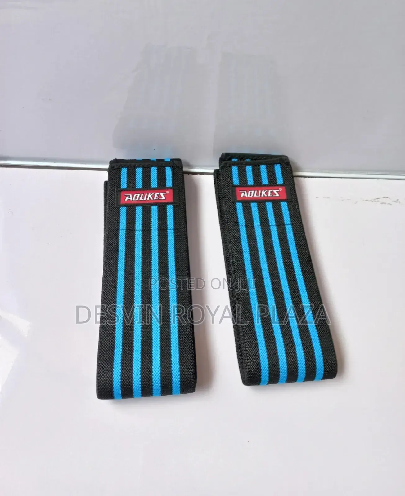 Quality Knee Wraps for Workout ( Pair )
