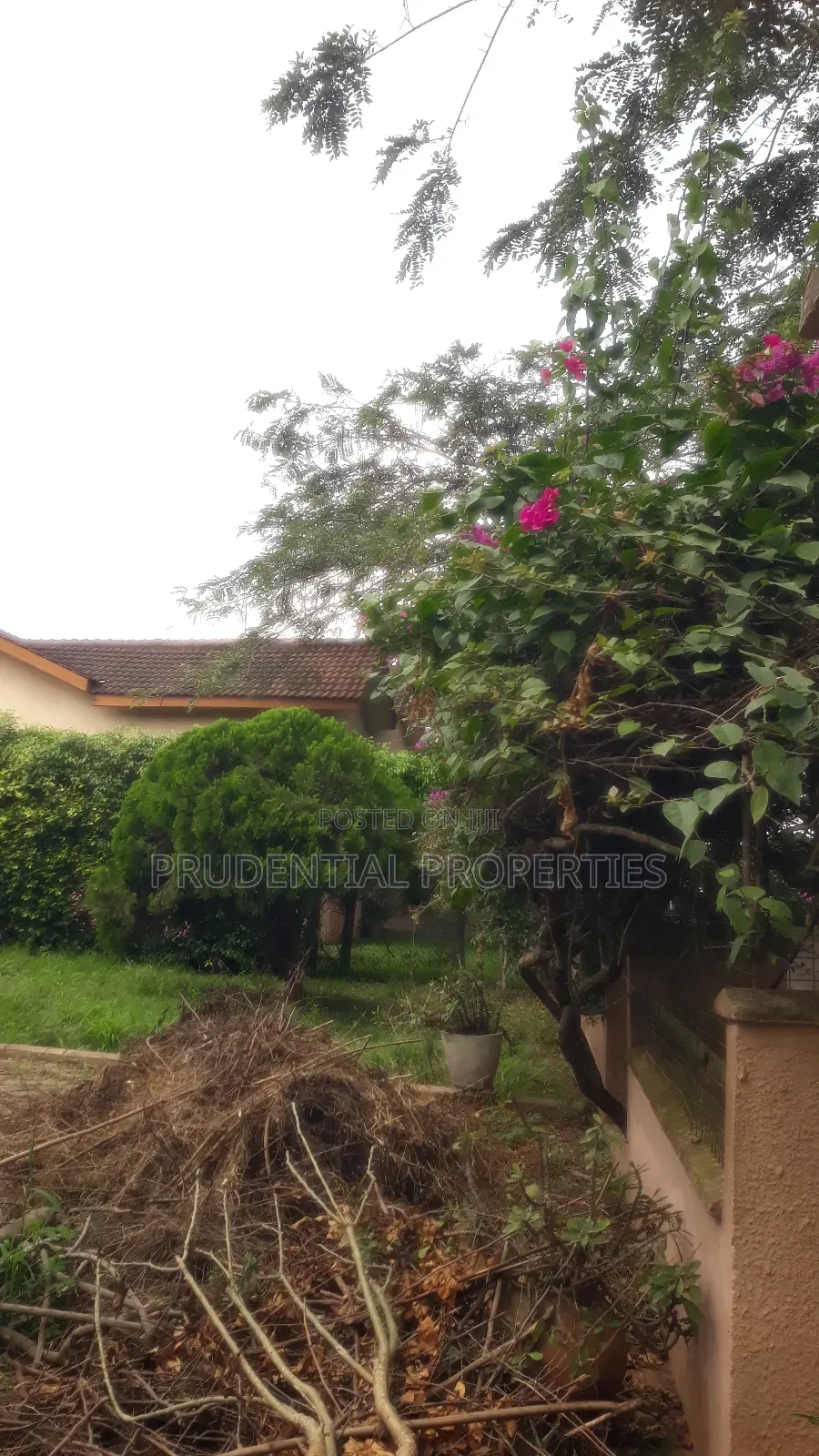 3bdrm House in Kwabenya for sale