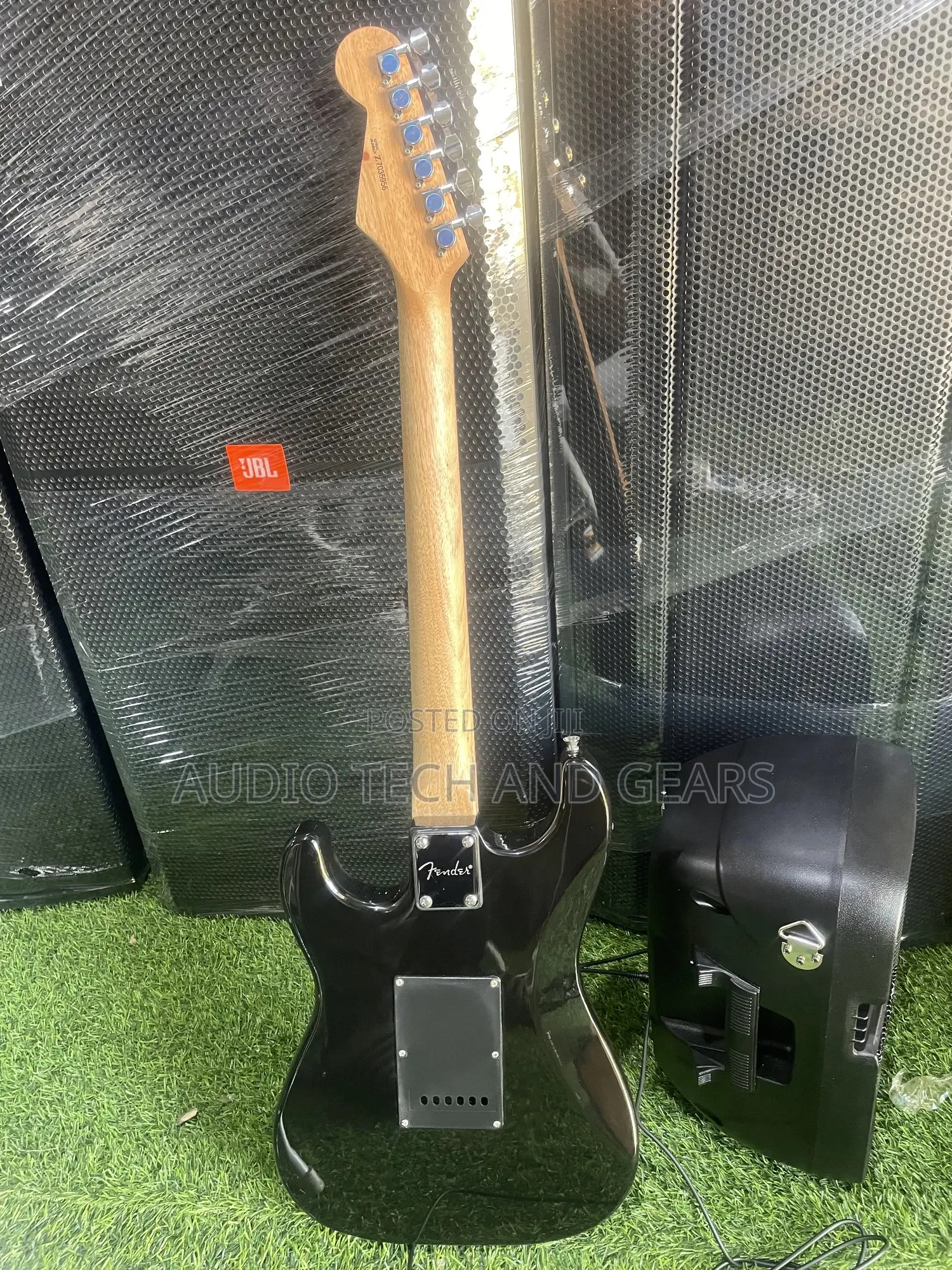 Fender Lead Guitar {Brown}