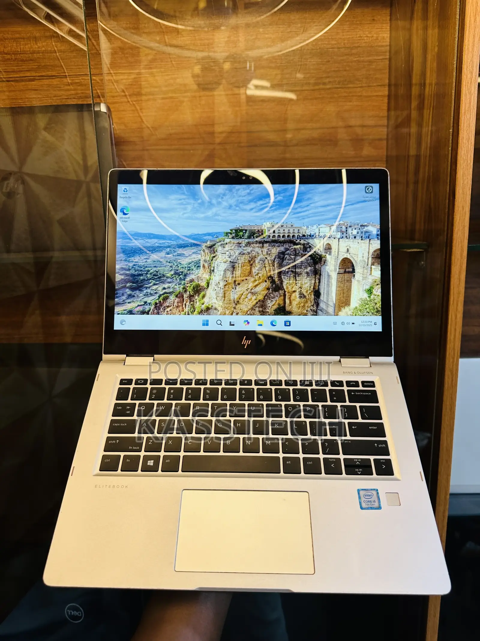 Laptop HP EliteBook x360 1030 G2 8GB Intel Core i5 SSD 256GB