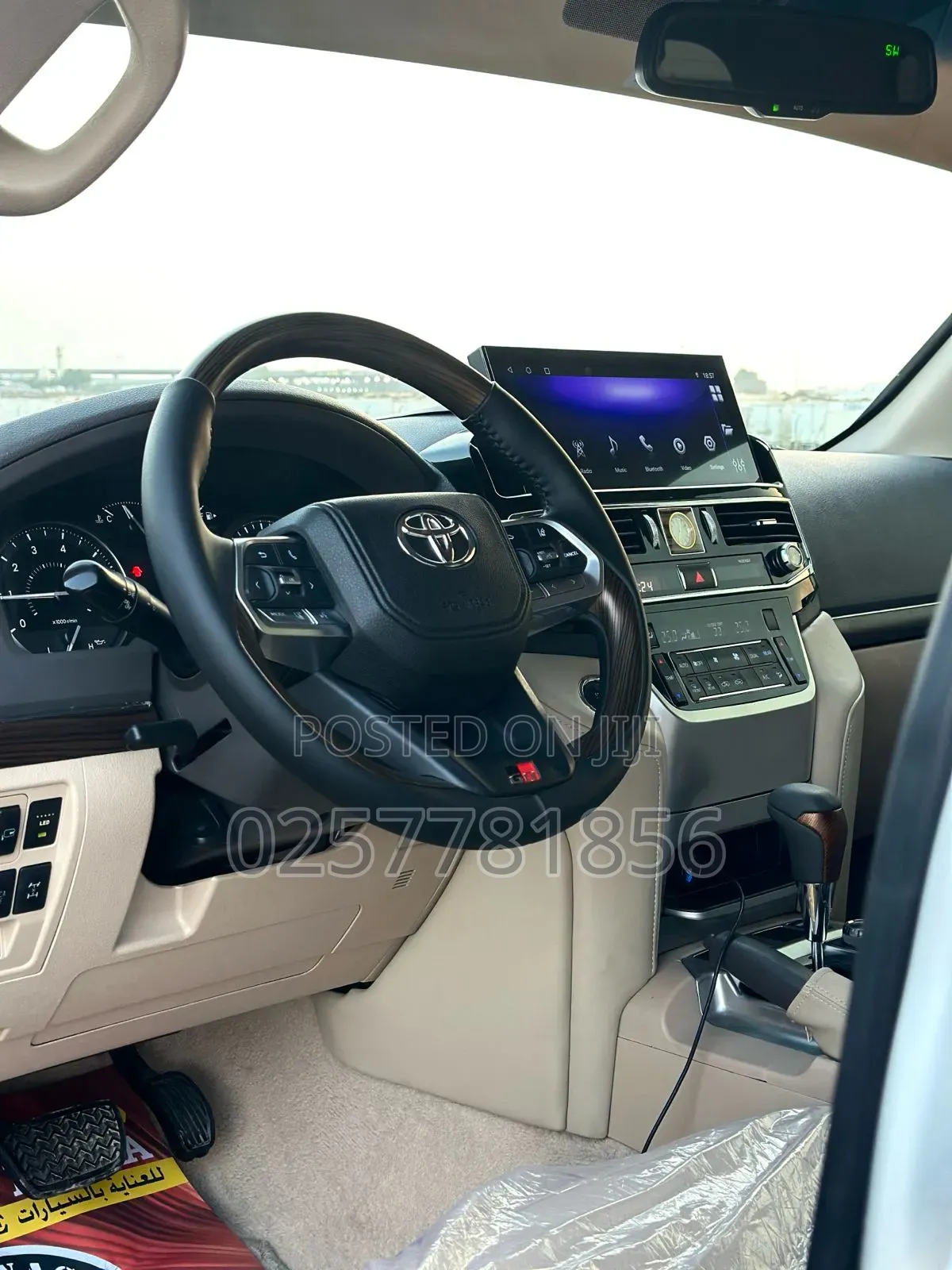 Toyota Land Cruiser 4.5 V8 TD 2019 White