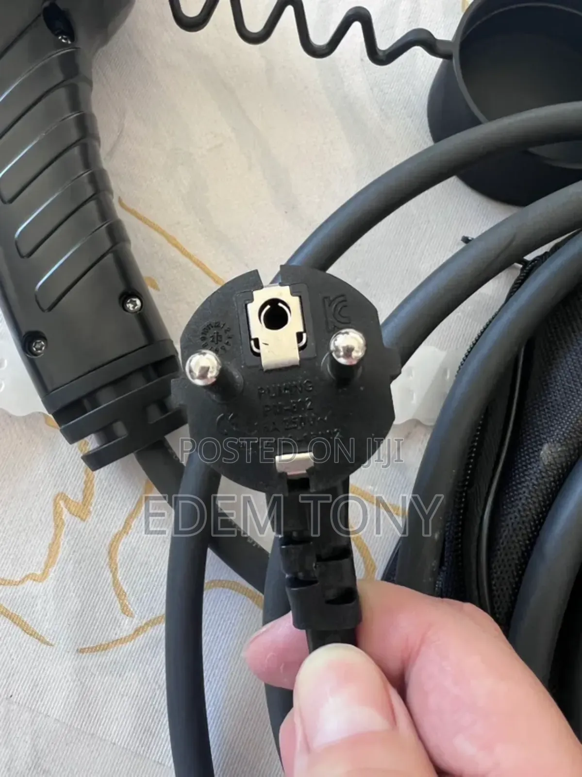 Electric Car Charger Type 2 For; Tesla, Bmw, Mercedes, Hyundai,Kia,Byd