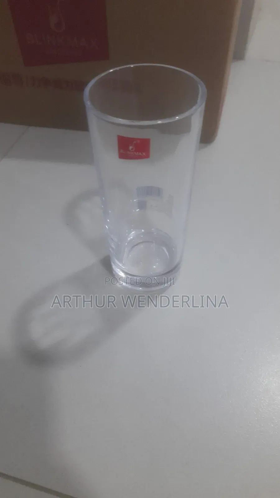 10 Pieces of Glass in a Box