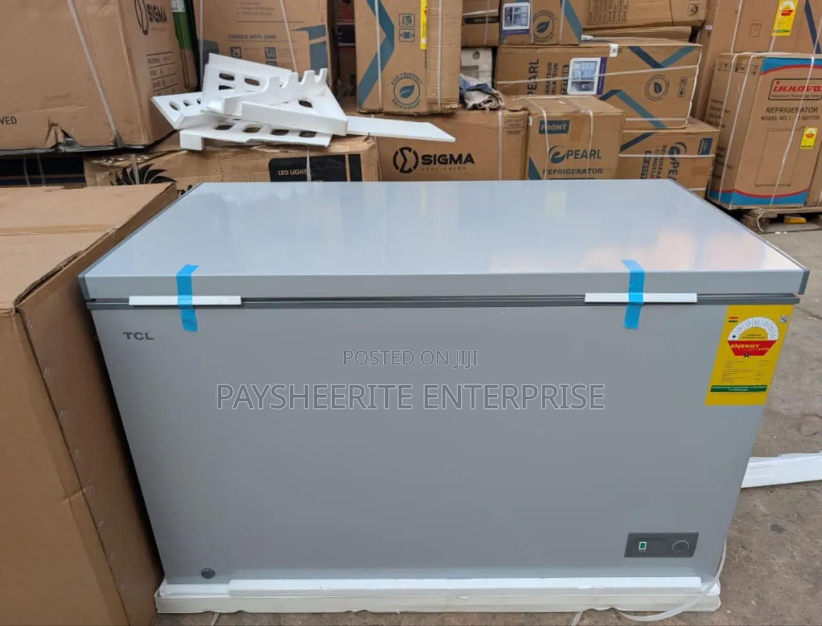 TCL 380ltrs Chest Freezer
Ghc4500.00
