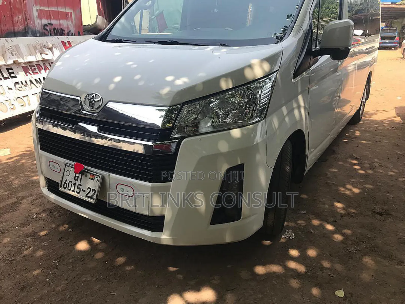 Mini Bus Available for Rentals Toyota Hiace!