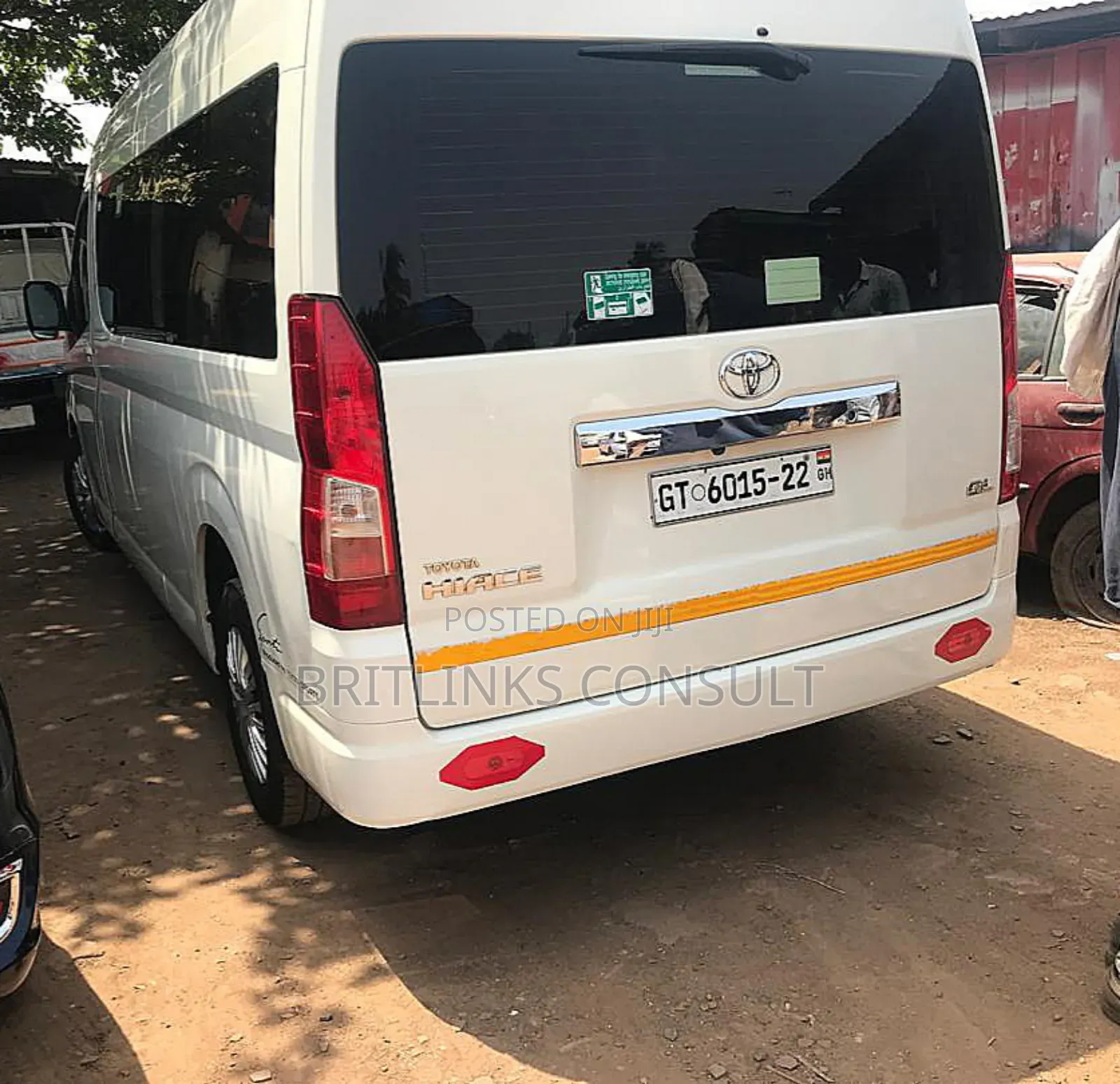 Mini Bus Available for Rentals Toyota Hiace!