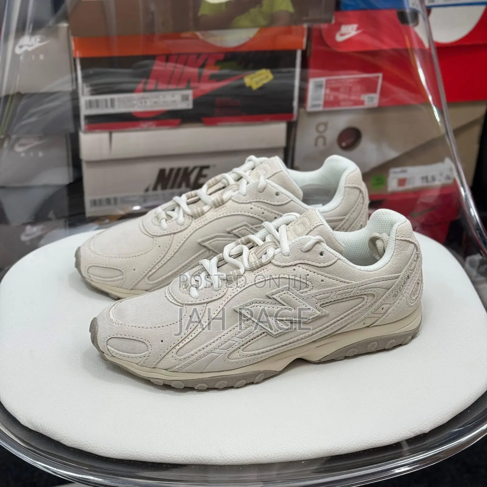 New Balance 204l Timberwolf Sneakers