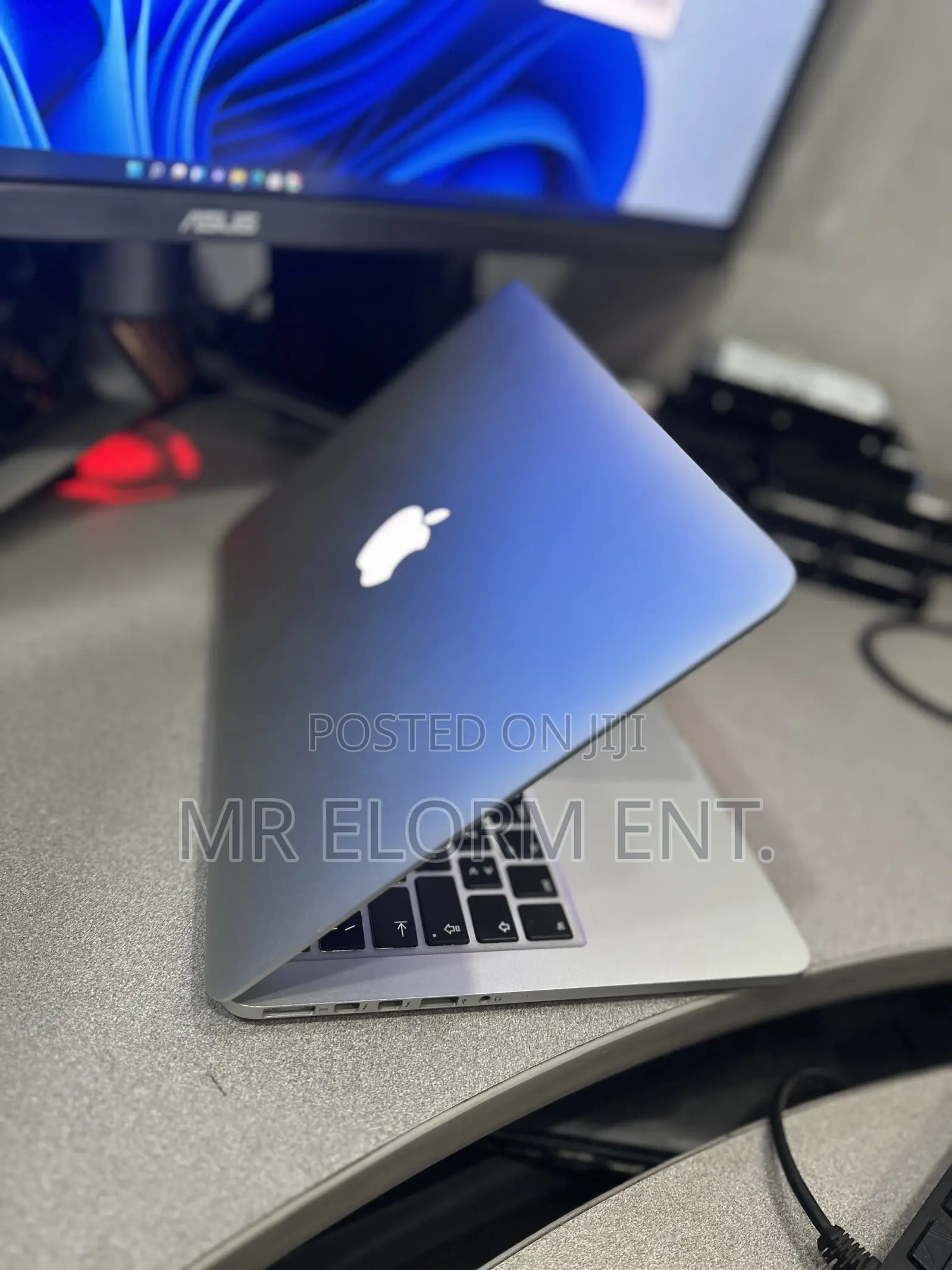 Laptop Apple MacBook 2015 8GB Intel Core i5 SSD 256GB