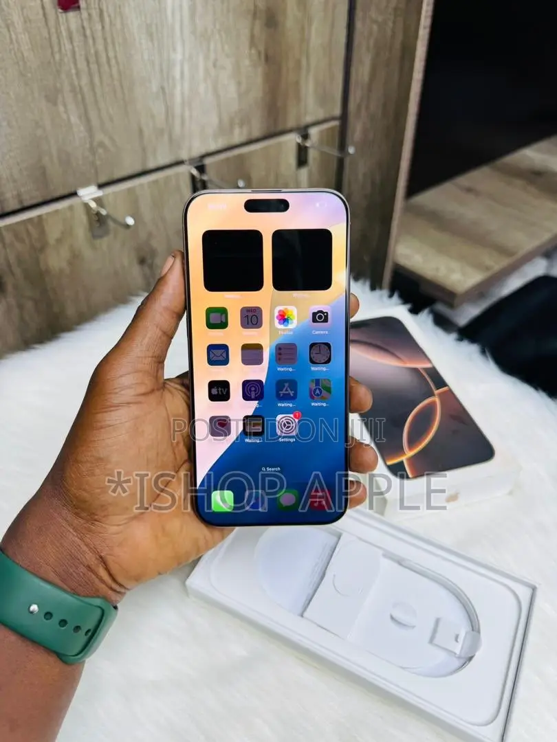 Apple iPhone 16 Pro Max 256 GB White