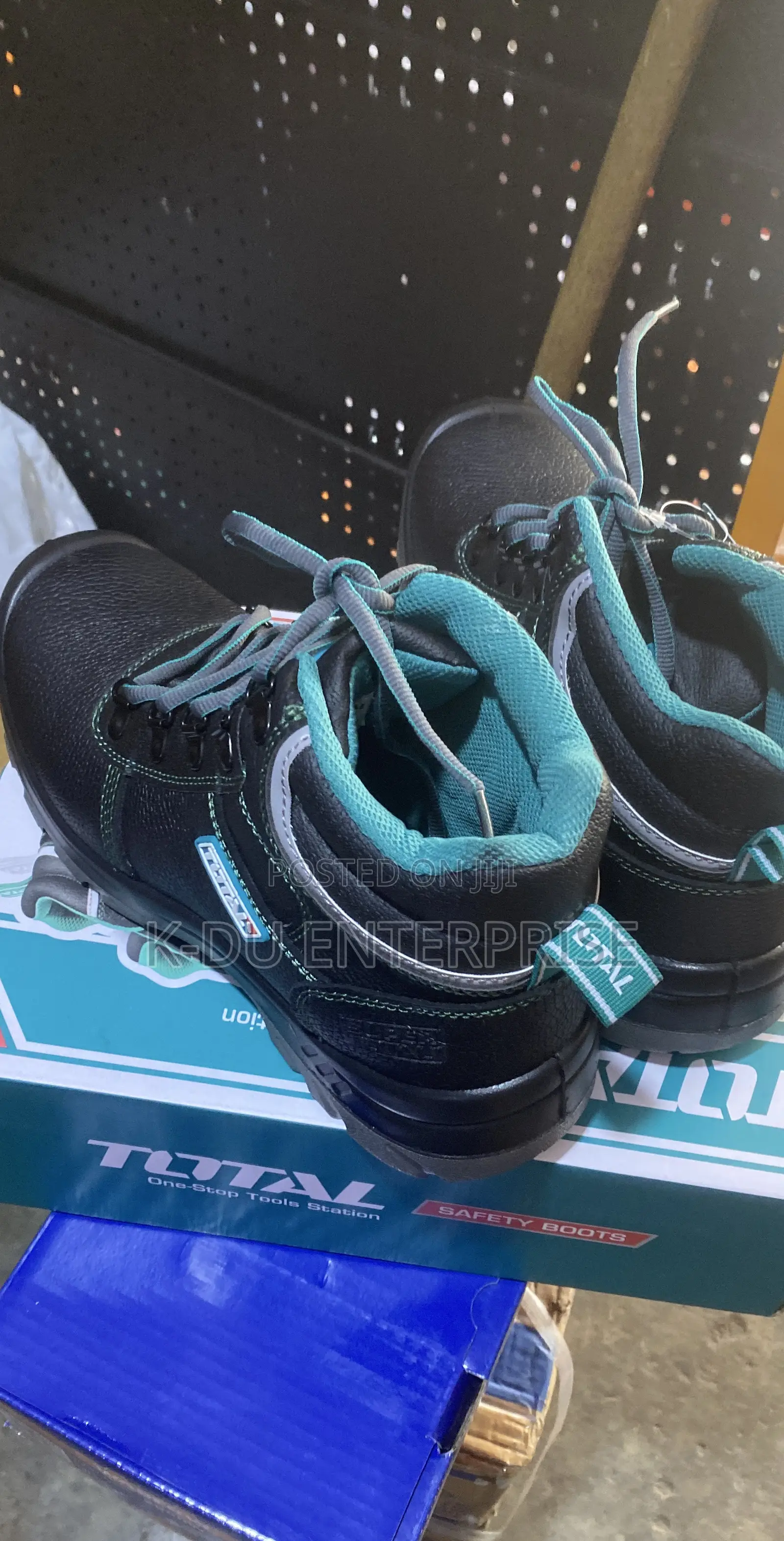 Safety Boots 43