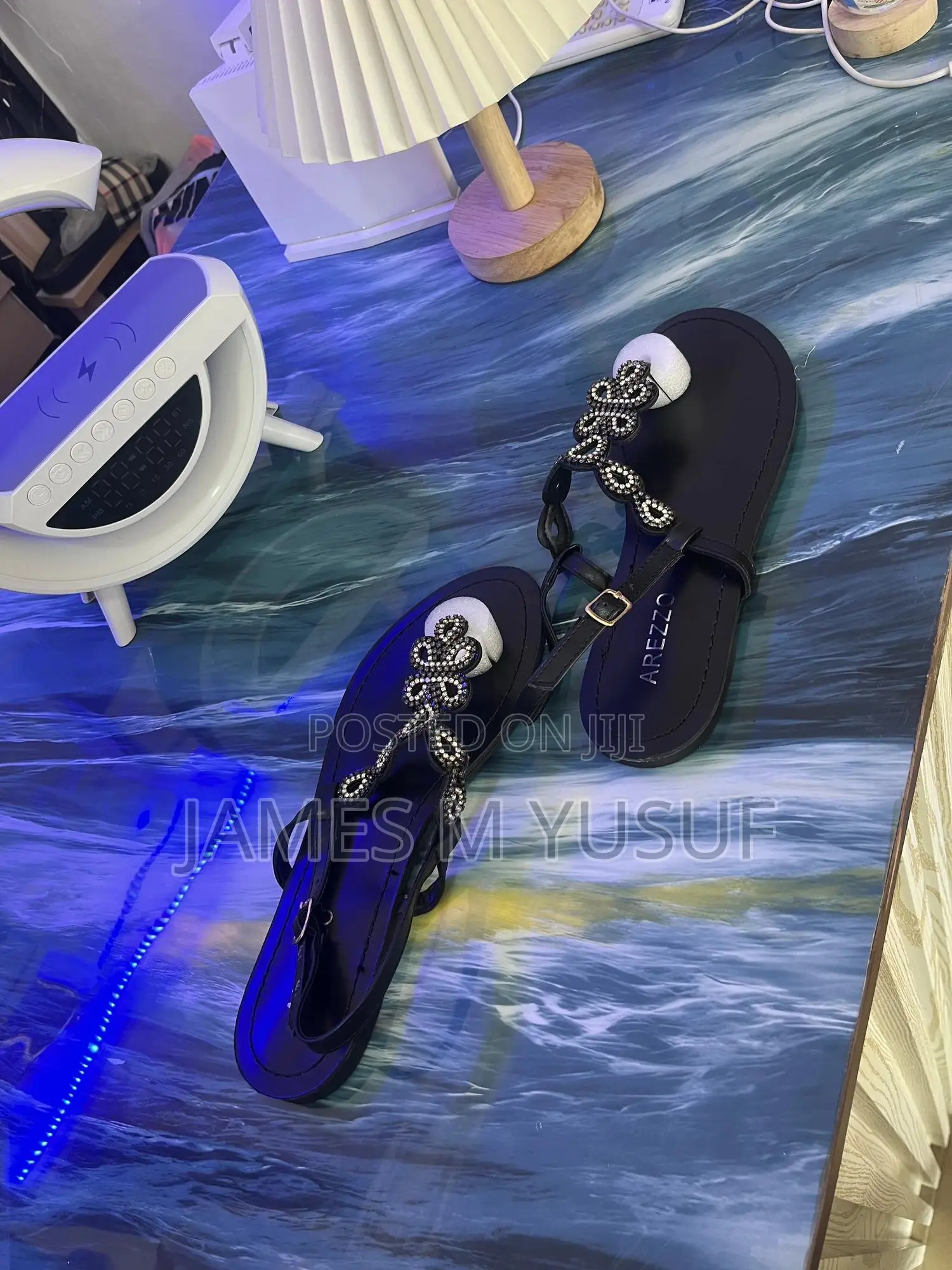 Original Arezzo Flat Sandals