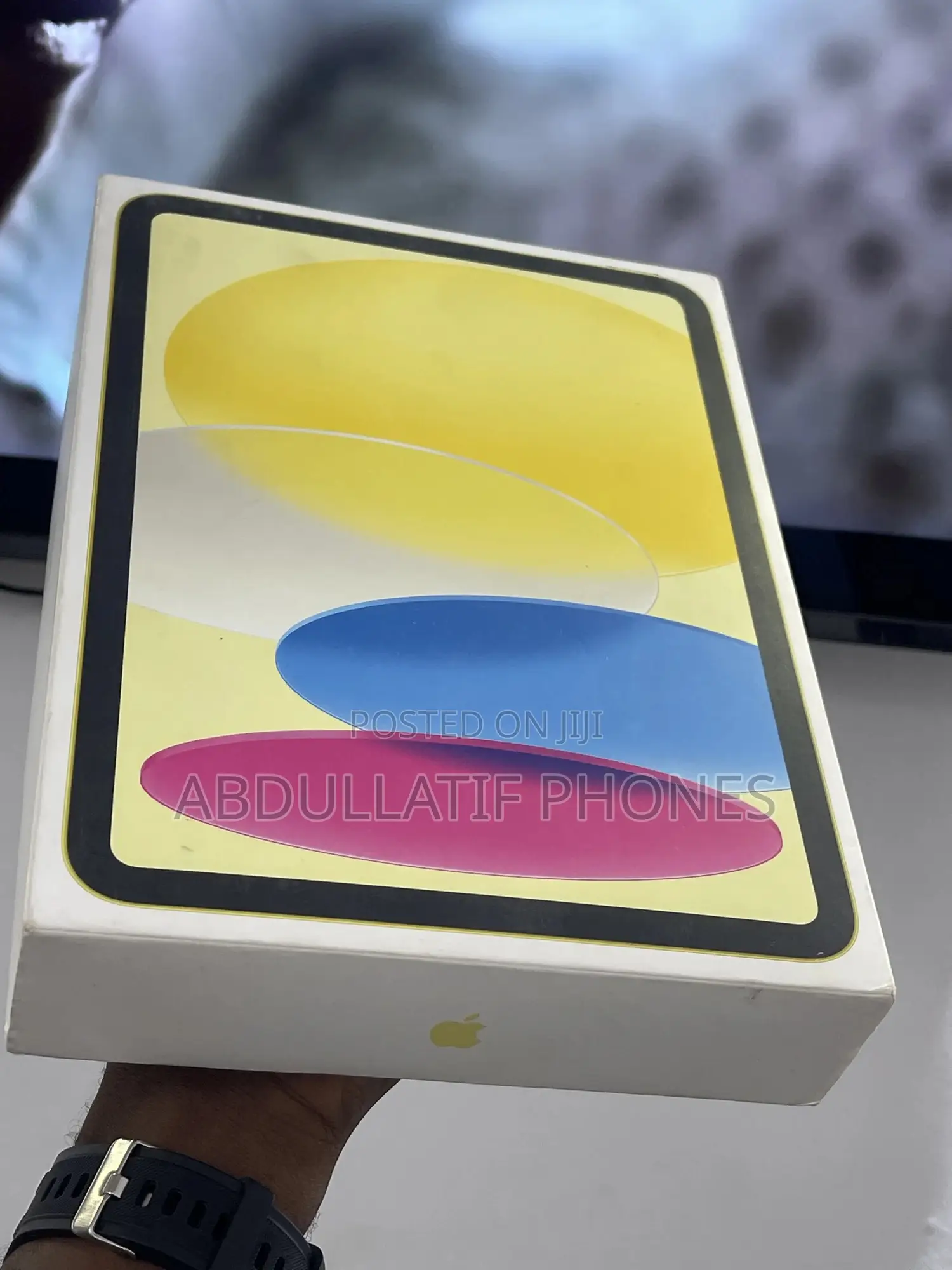 New Apple iPad (2025) 128 GB Yellow