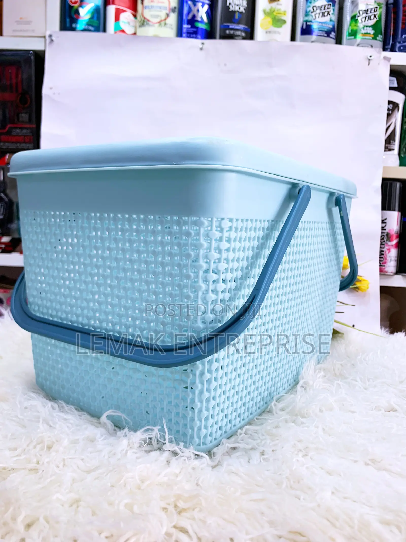 Portable Plastic Shower Caddy Basket With Lid