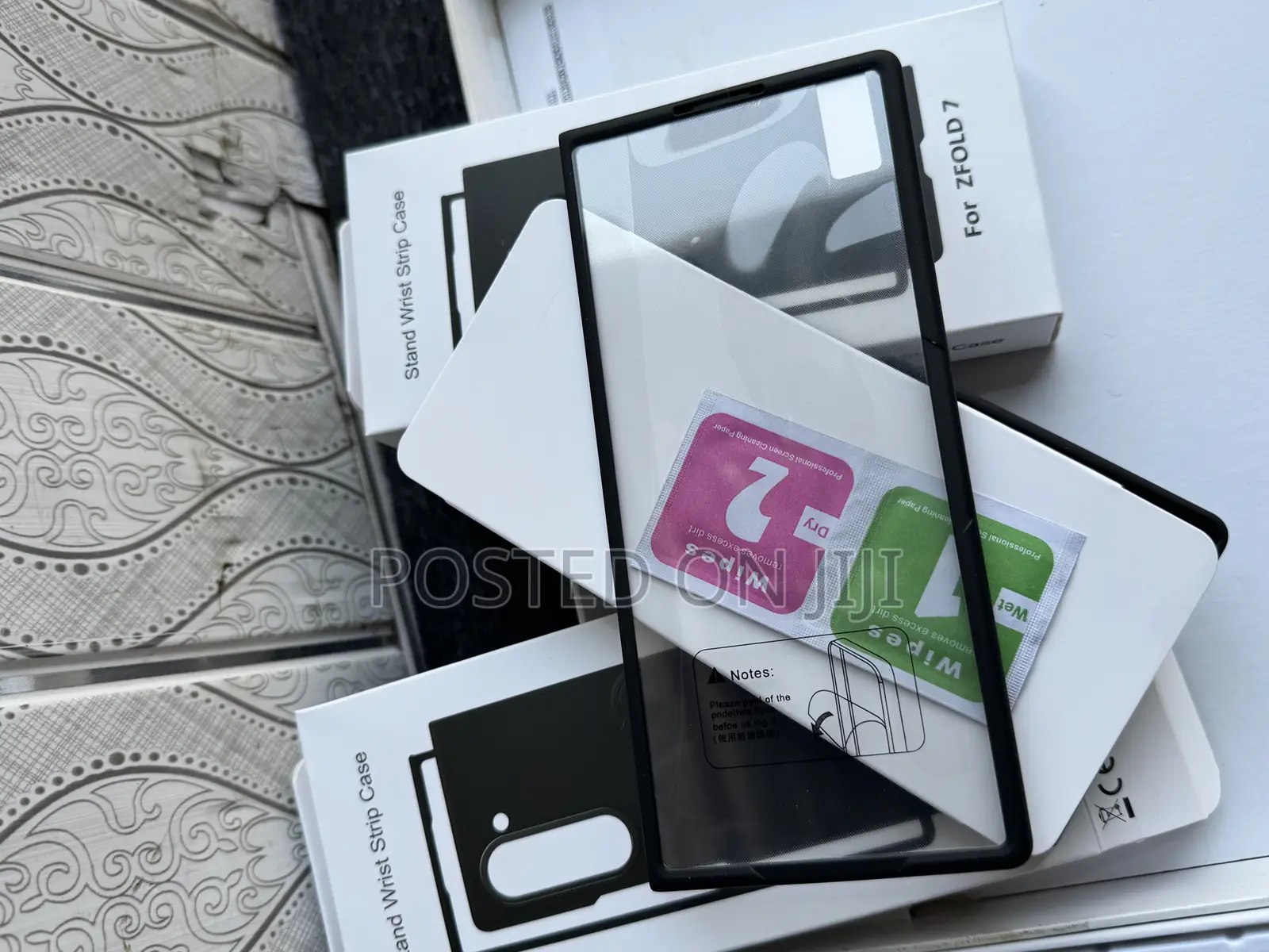 Fold 7, Stand Wrist Strip