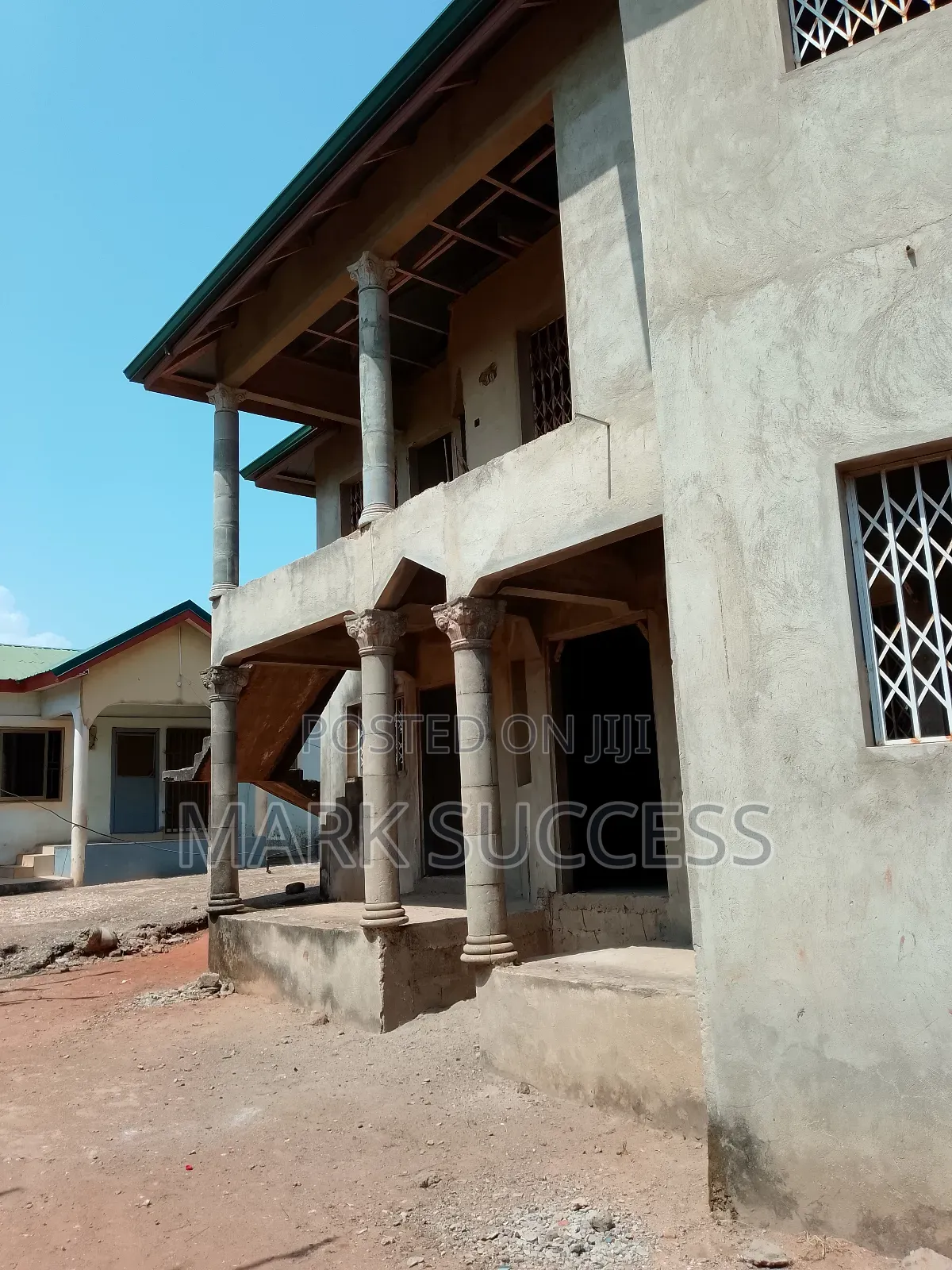6bdrm Block of Flats in Bortiano for sale