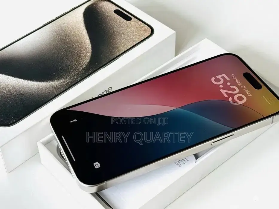 Apple iPhone 15 Pro Max 256 GB Silver