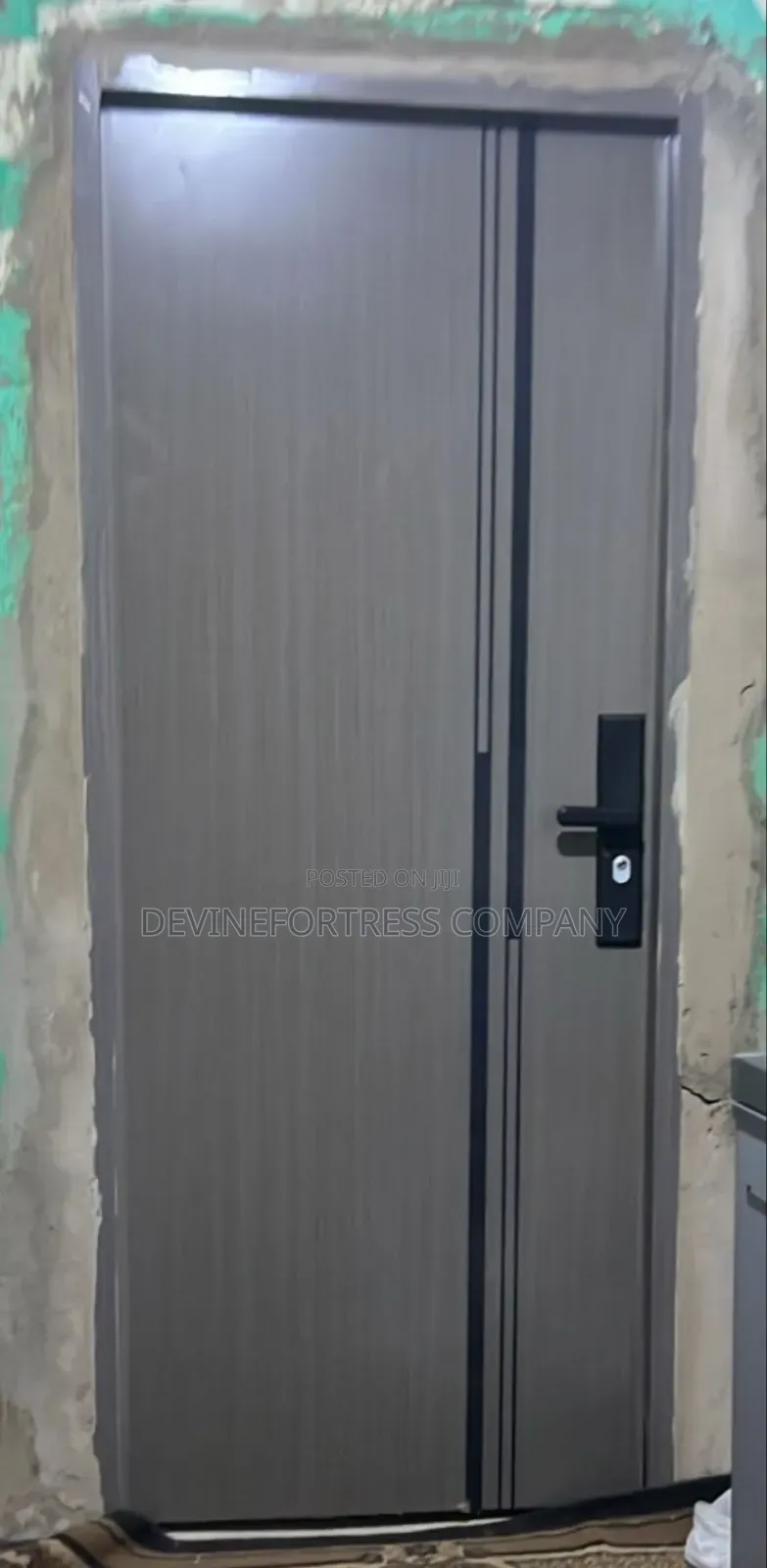 Quality Black and Gray Color Bedroom Door for All Buildings