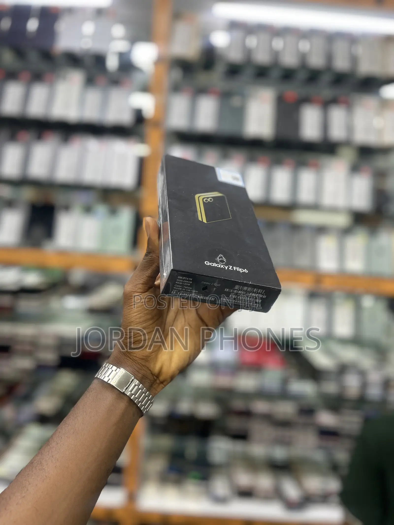 New Samsung Galaxy Z Flip6 256 GB Yellow