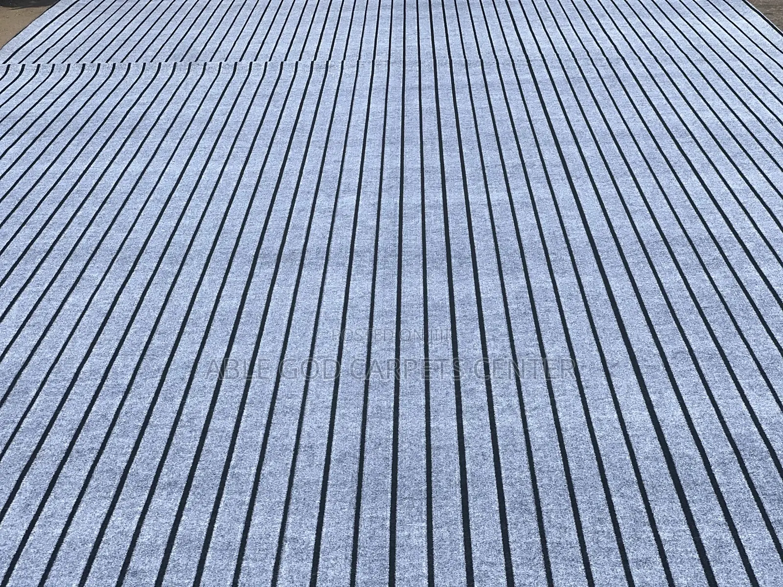 All Types of Rugs and Woolen Carpets Are Available