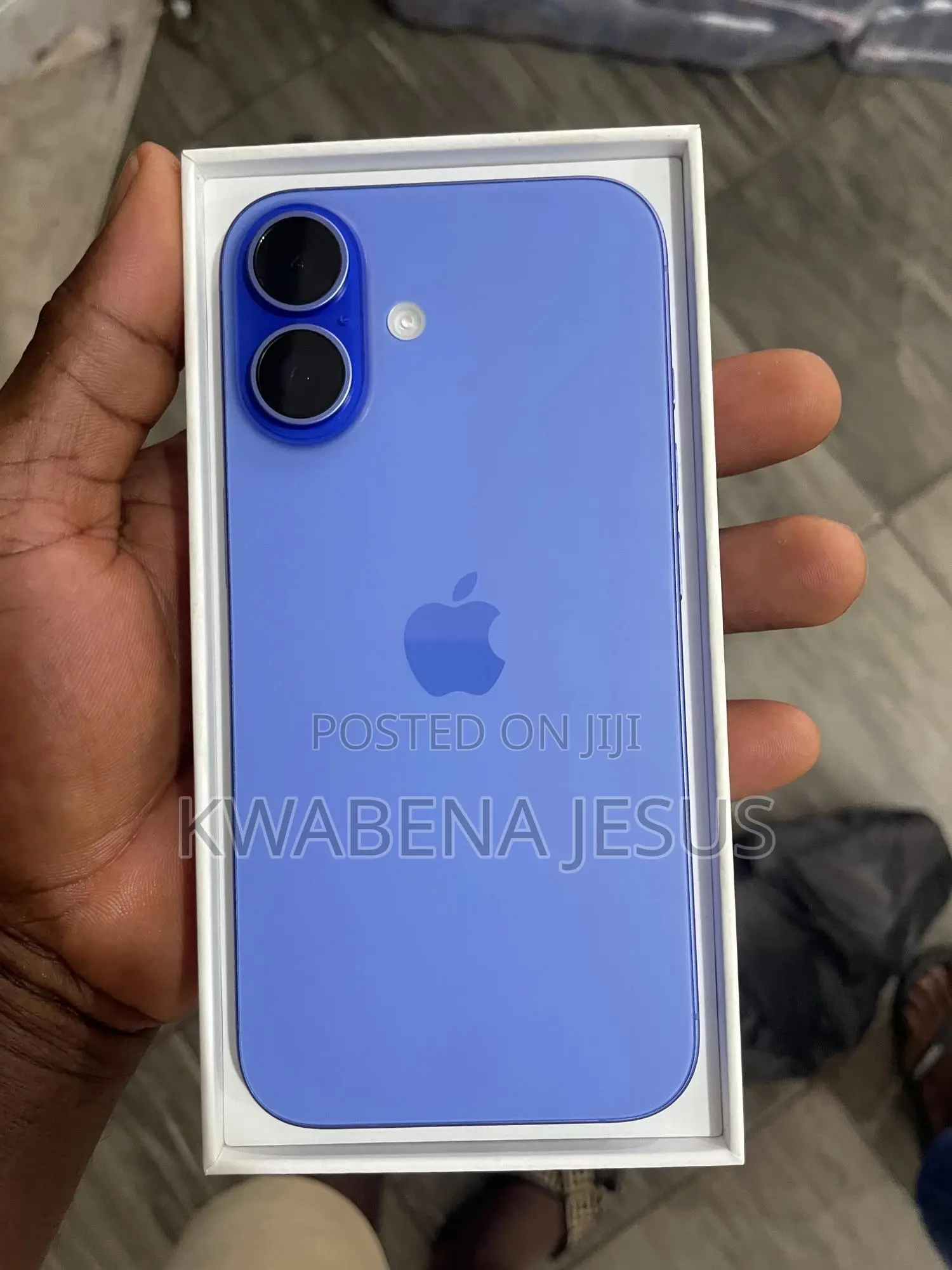 New Apple iPhone 16 128 GB Blue