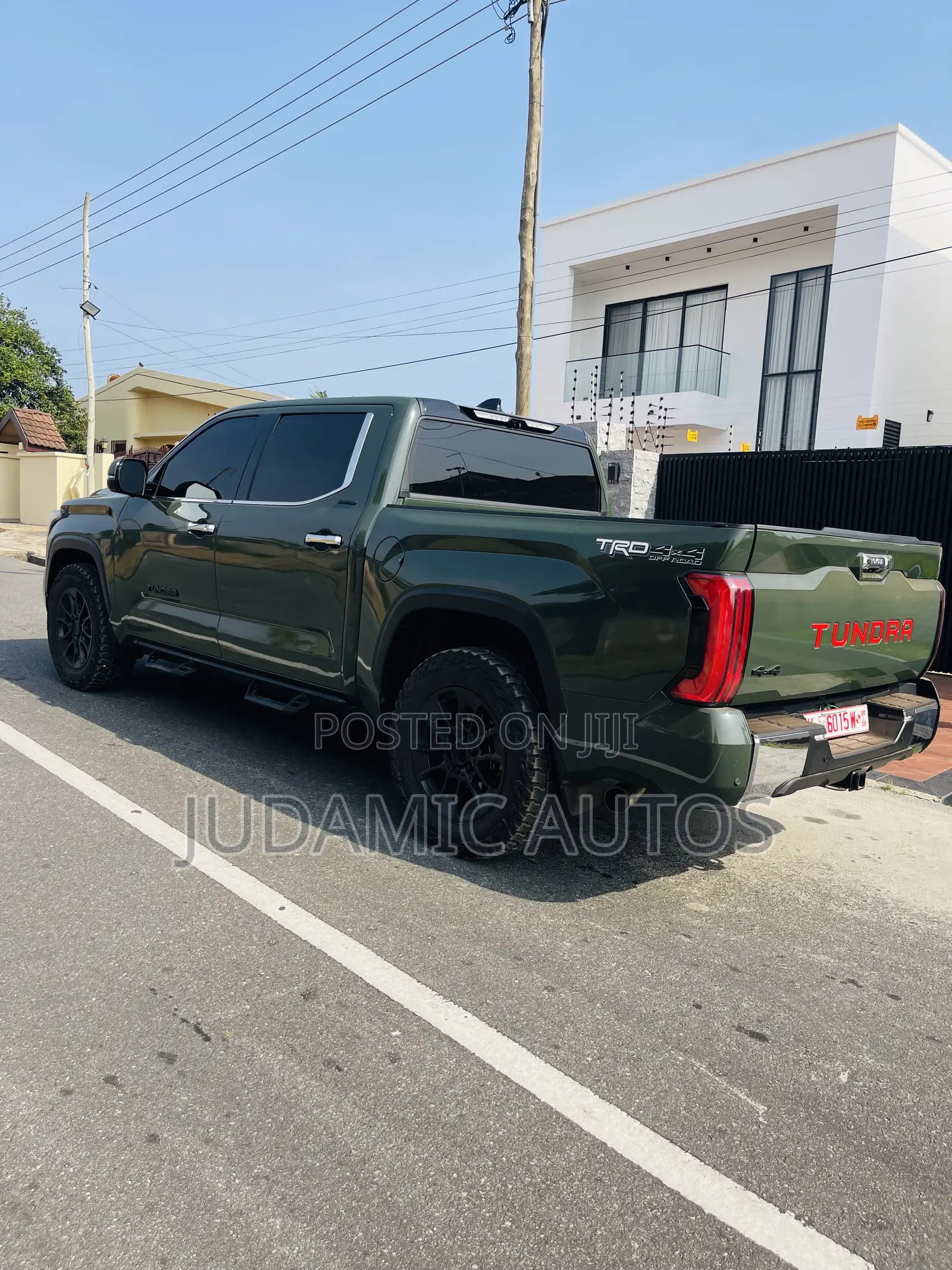 Toyota Tundra Limited 2022 Green