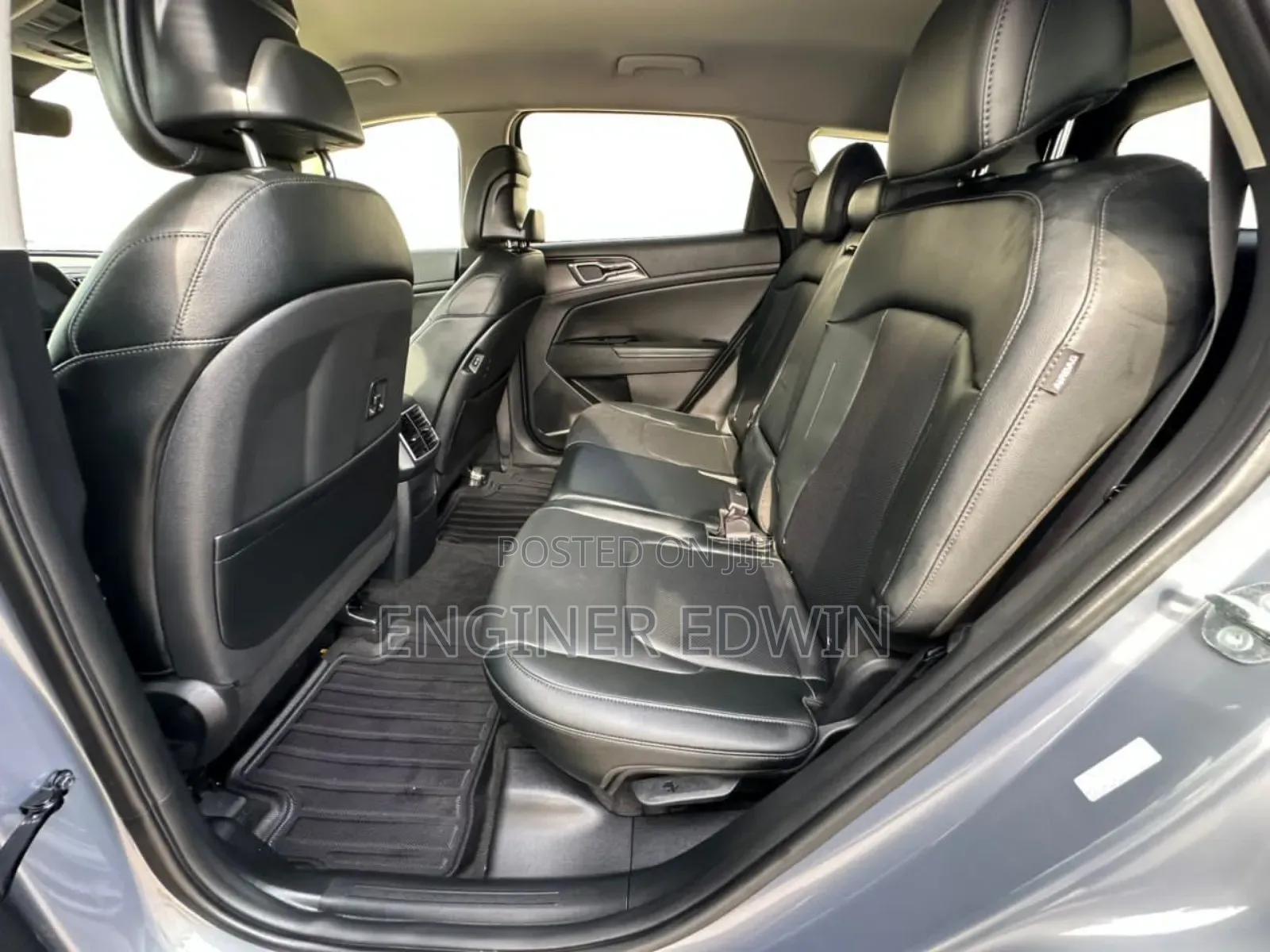 Kia Sportage SX FWD 2025 Gray