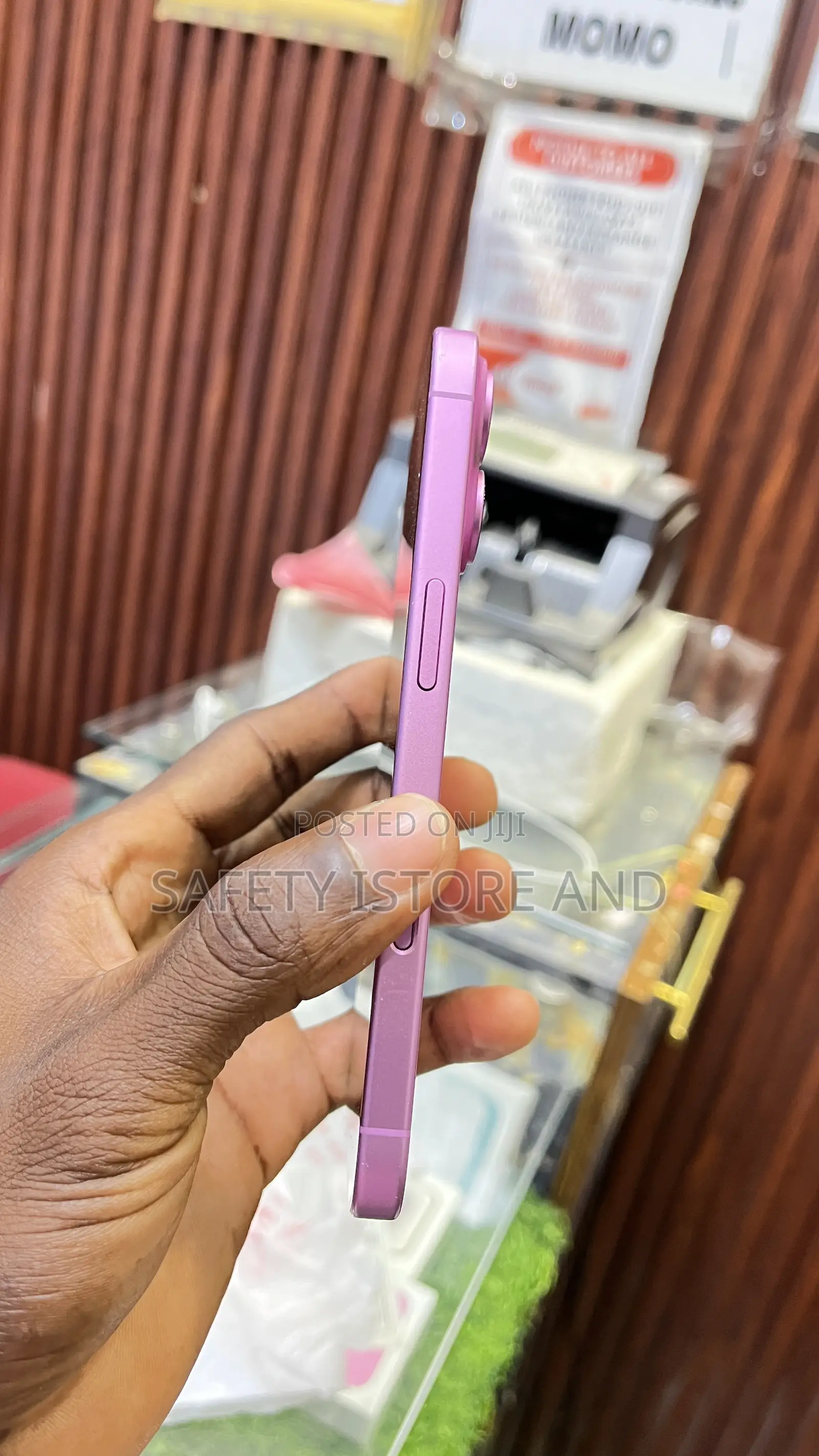 Apple iPhone 16 128 GB Pink