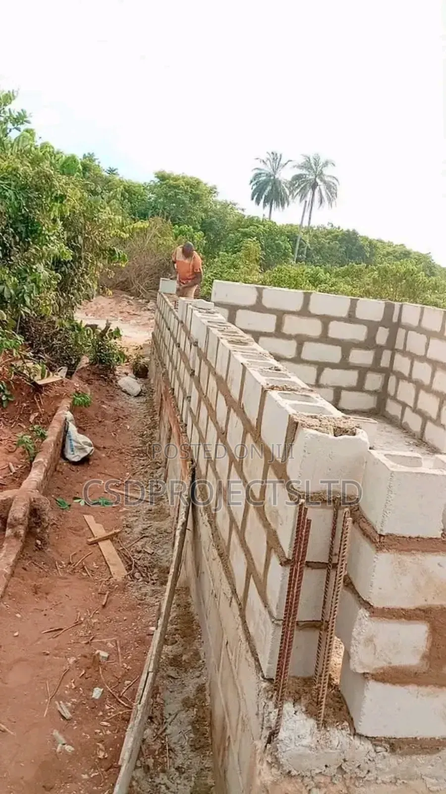 Building Contractor With Experience Mason Team