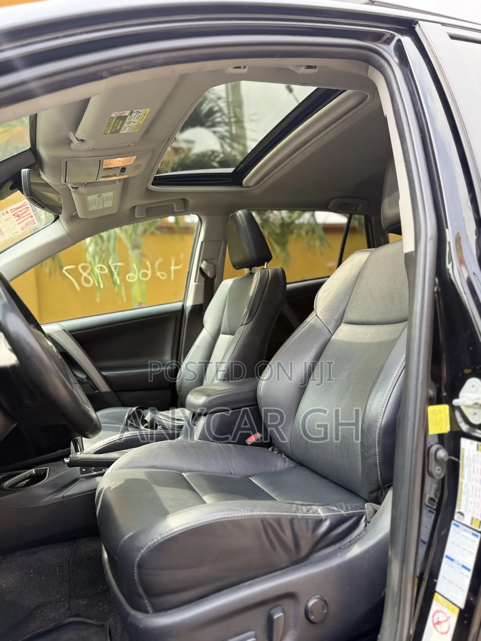 Toyota RAV4 Limited 4dr SUV (2.5L 4cyl 6A) 2018 Black